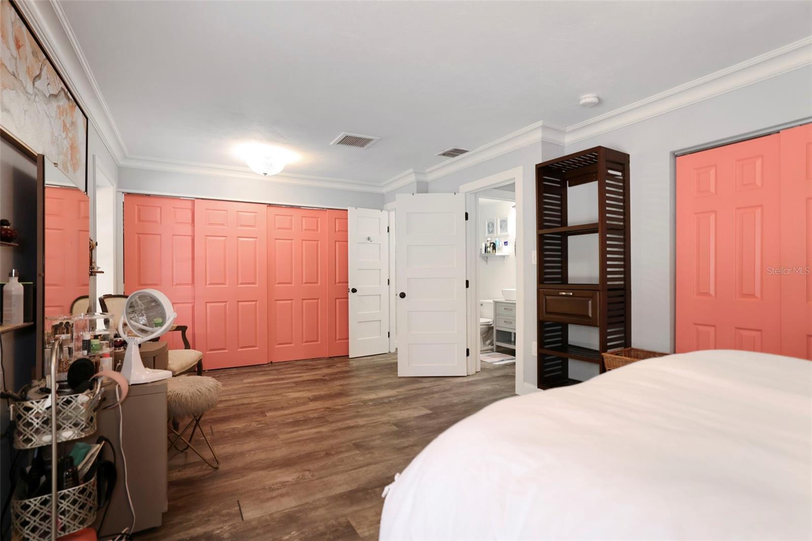 1820 1/2 N WASHINGTON AVE, CLEARWATER, FL, 33755