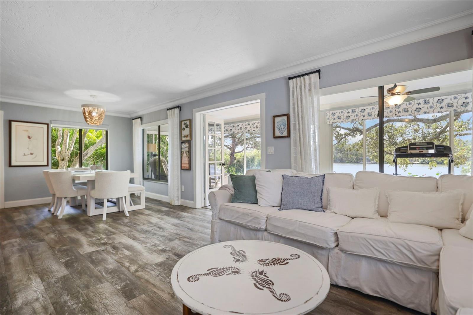 1820 1/2 N WASHINGTON AVE, CLEARWATER, FL, 33755