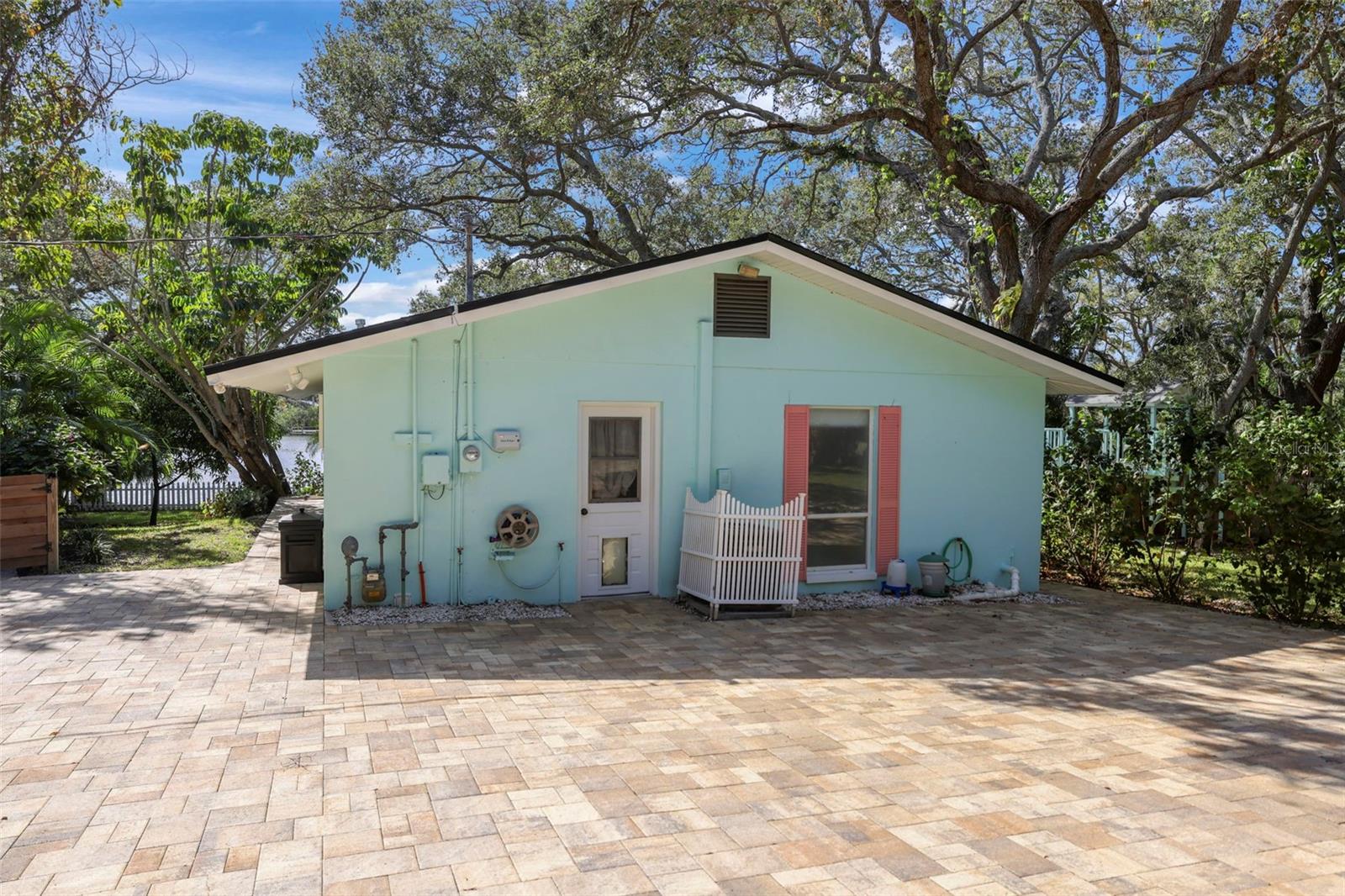 1820 1/2 N WASHINGTON AVE, CLEARWATER, FL, 33755