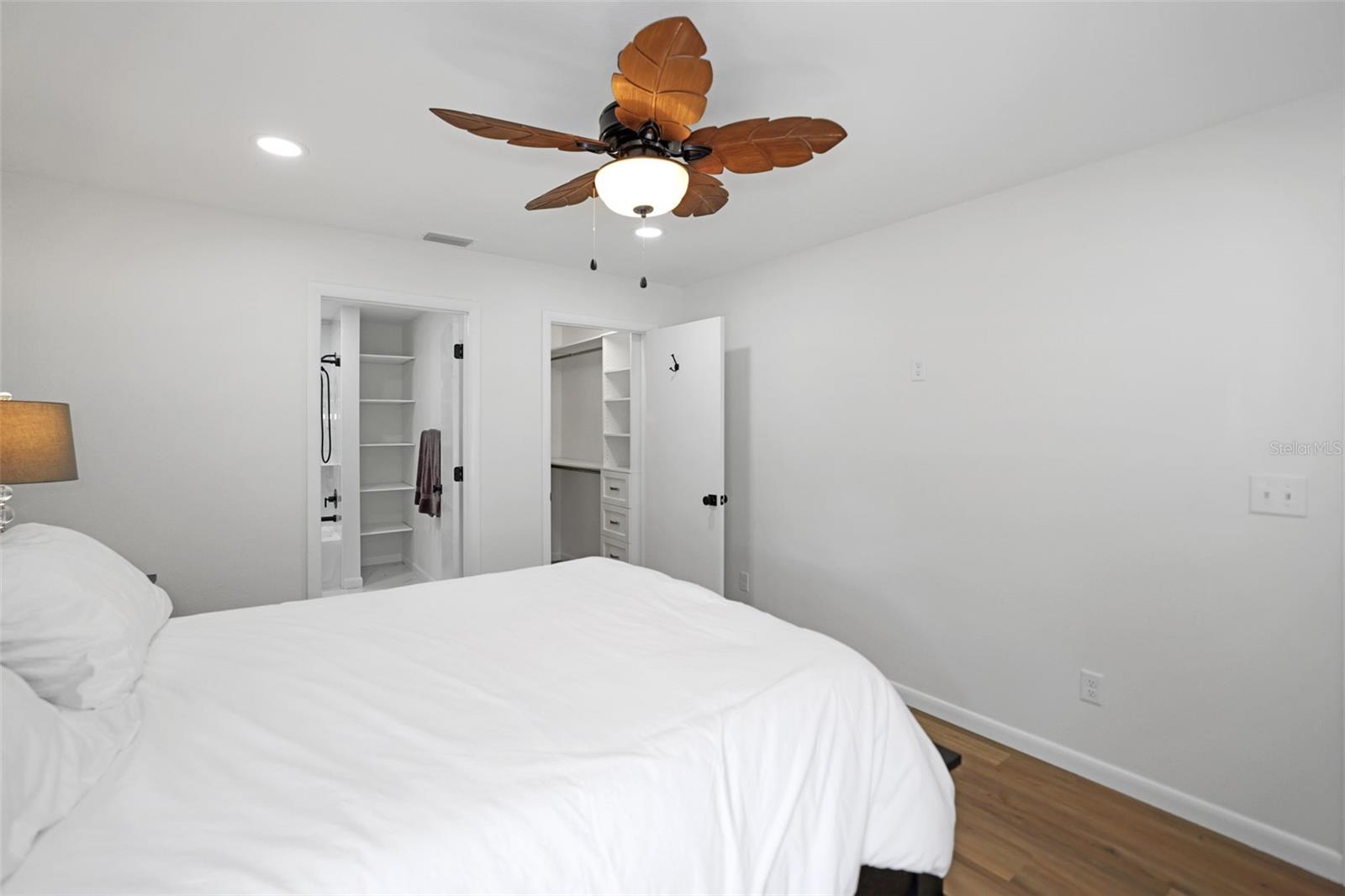 1822 N WASHINGTON AVE, CLEARWATER, FL, 33755