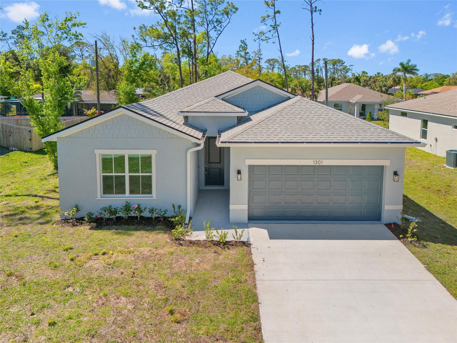 1301 PRESTON ST, PORT CHARLOTTE, FL, 33952