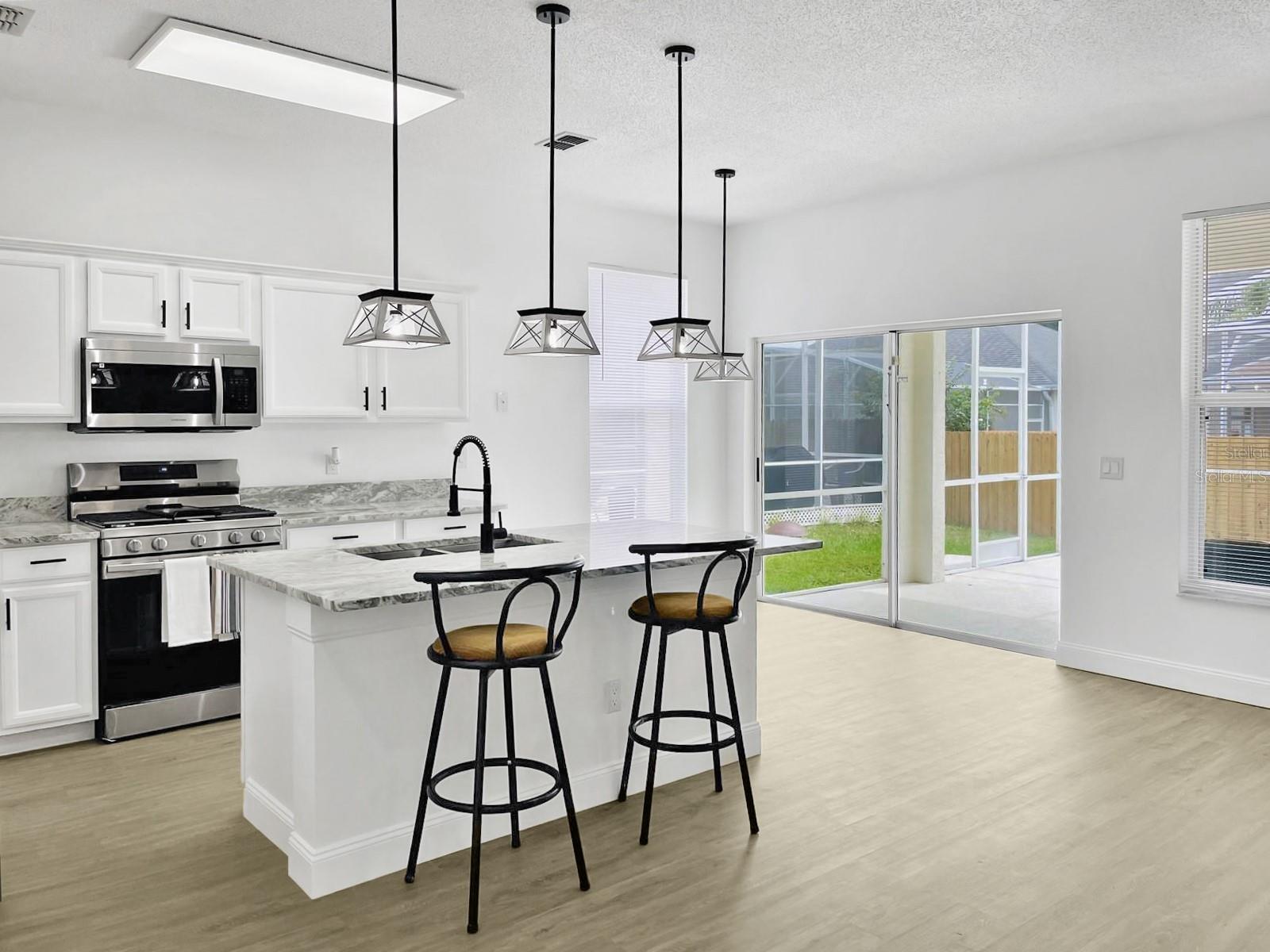 1030 JAYBEE AVE, DAVENPORT, FL, 33897