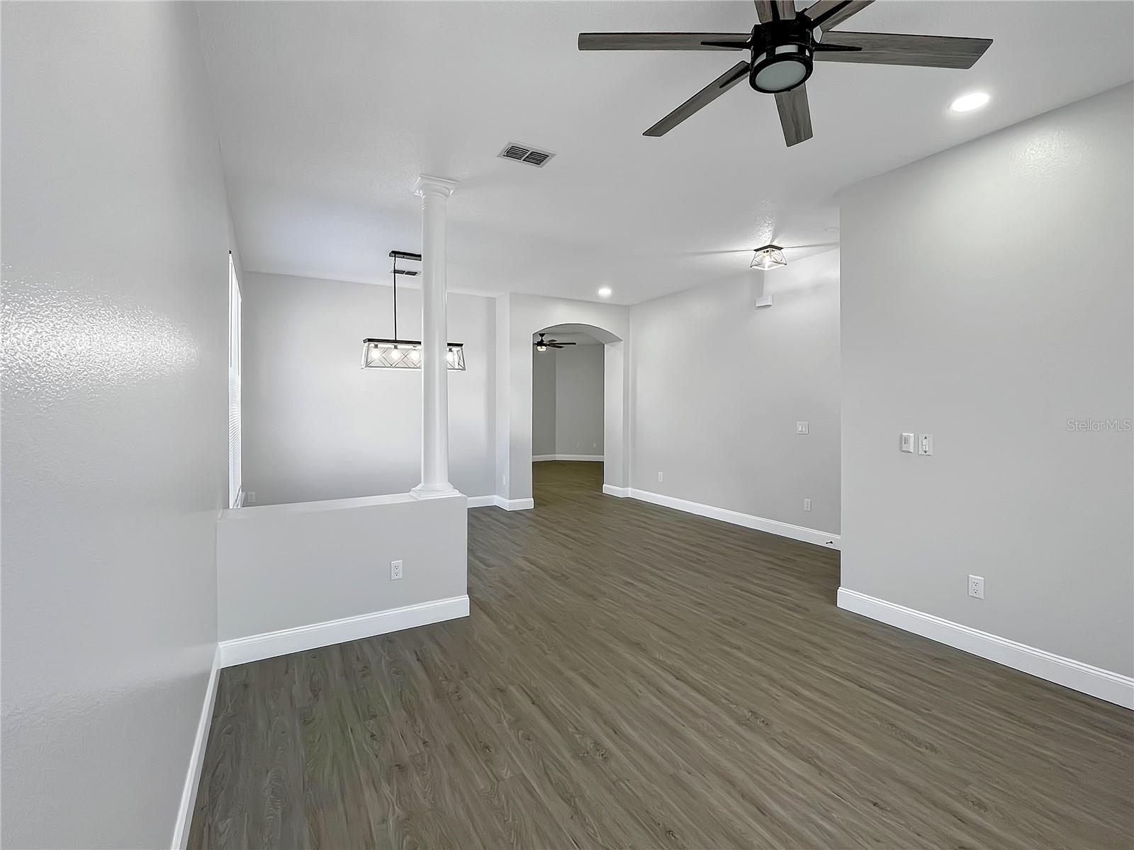 1030 JAYBEE AVE, DAVENPORT, FL, 33897