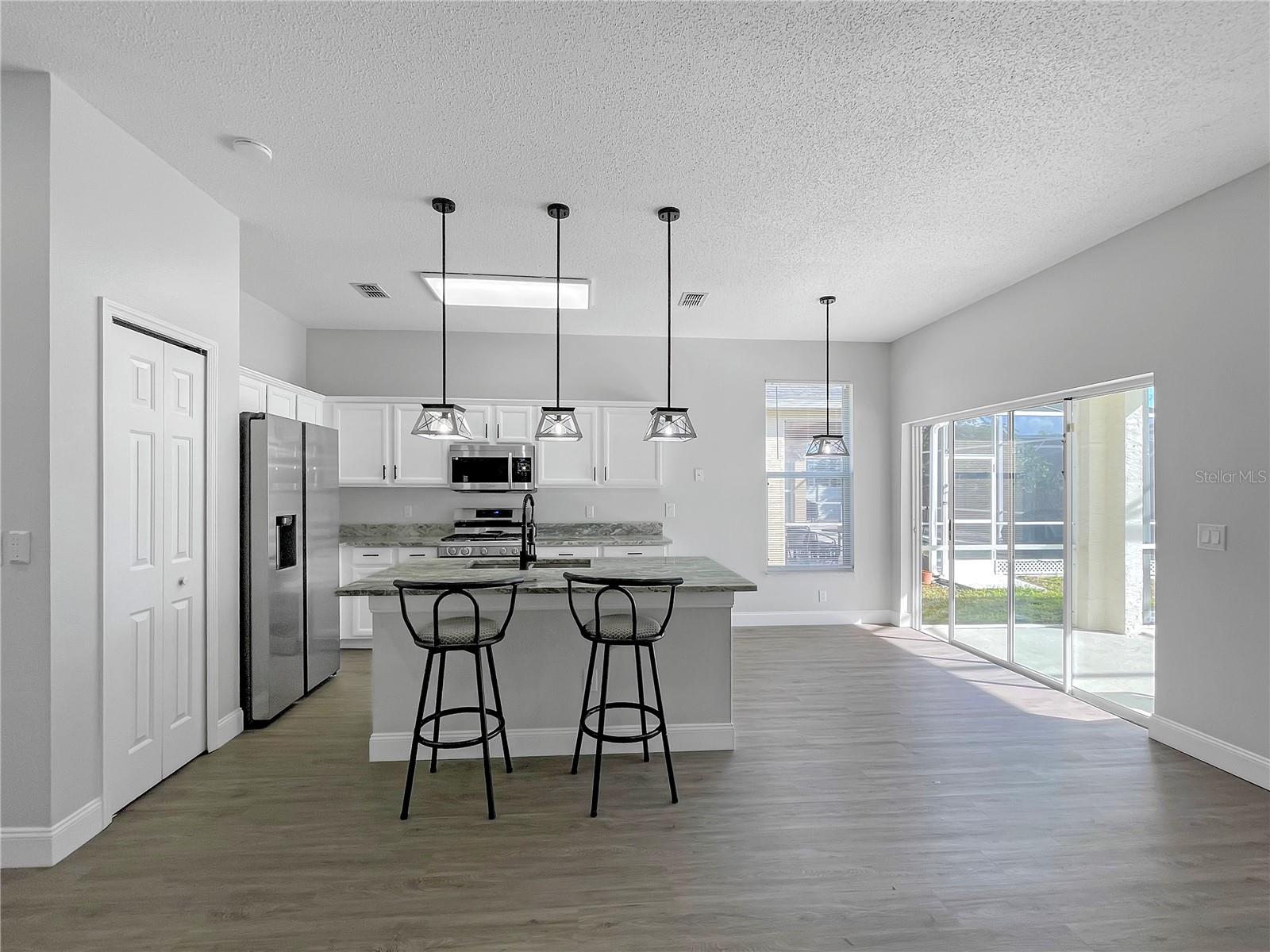 1030 JAYBEE AVE, DAVENPORT, FL, 33897