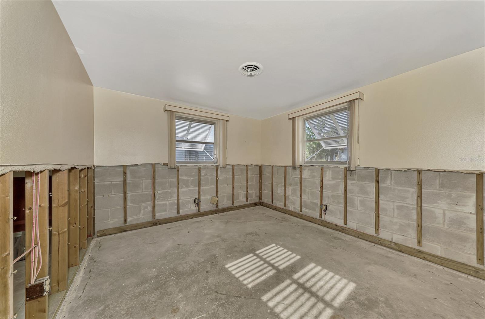 105 CRESTVIEW DR, ENGLEWOOD, FL, 34223