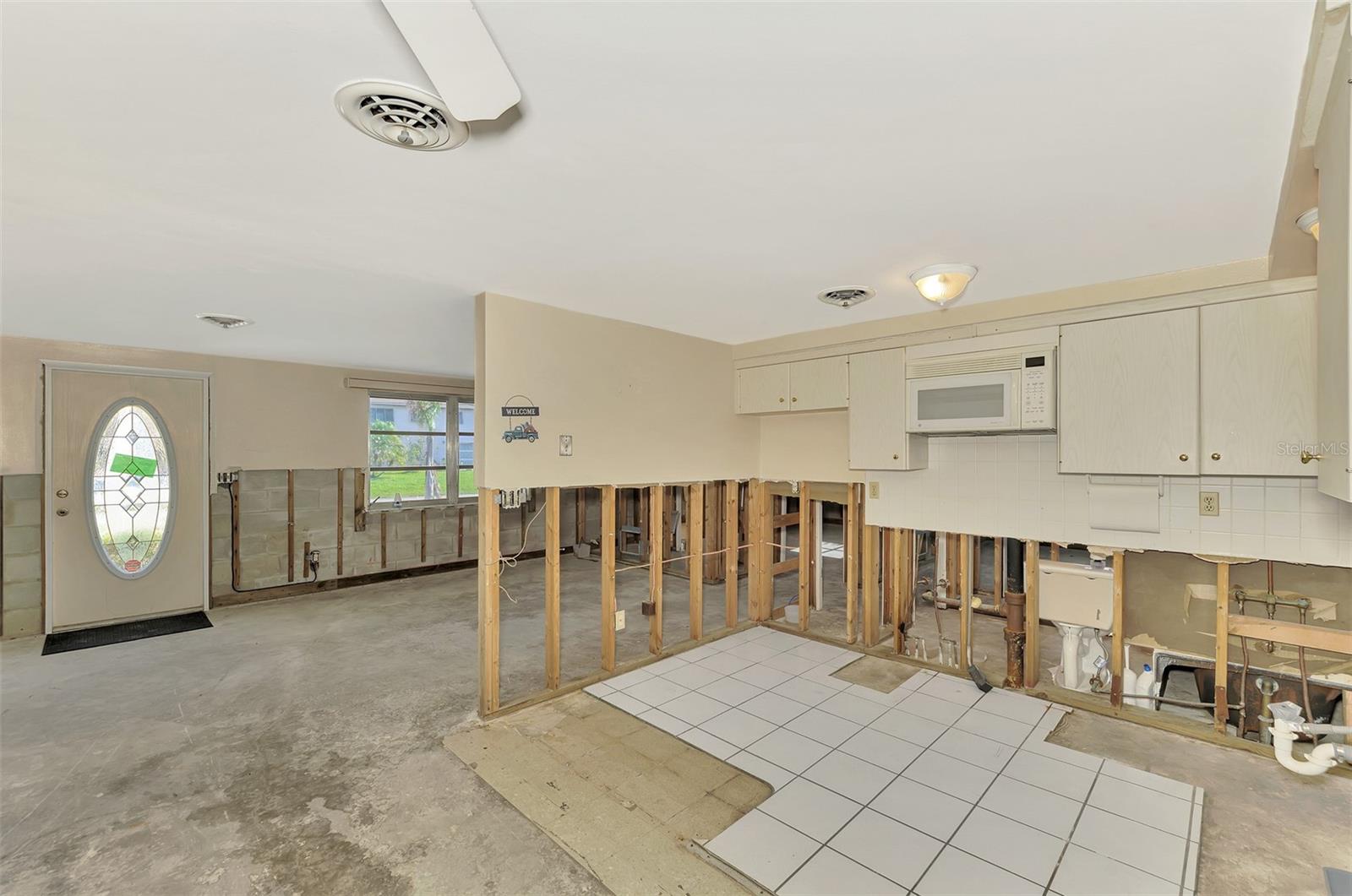 105 CRESTVIEW DR, ENGLEWOOD, FL, 34223