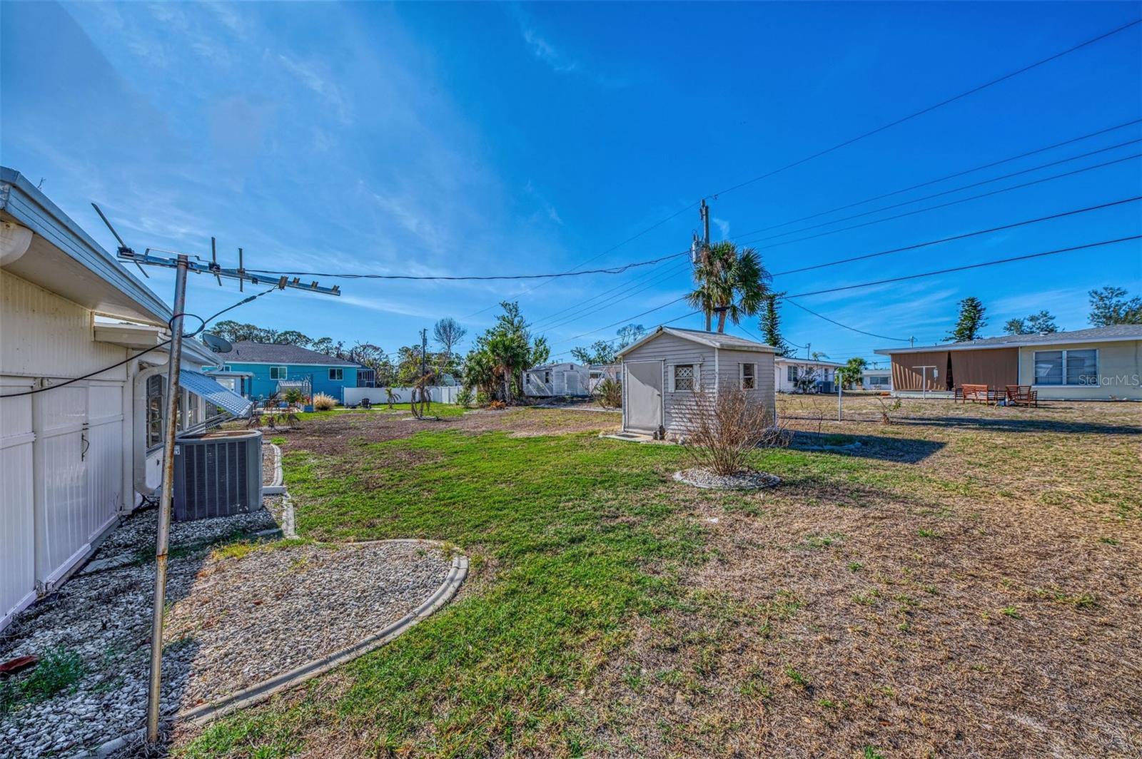 105 CRESTVIEW DR, ENGLEWOOD, FL, 34223