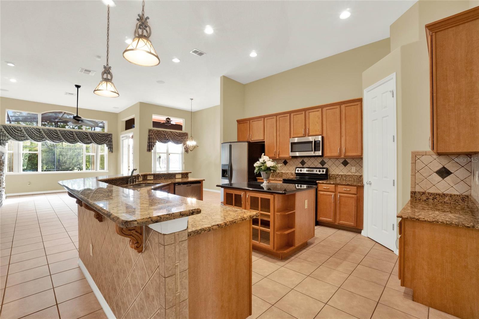 2108 DRIVE WAY, KISSIMMEE, FL, 34746