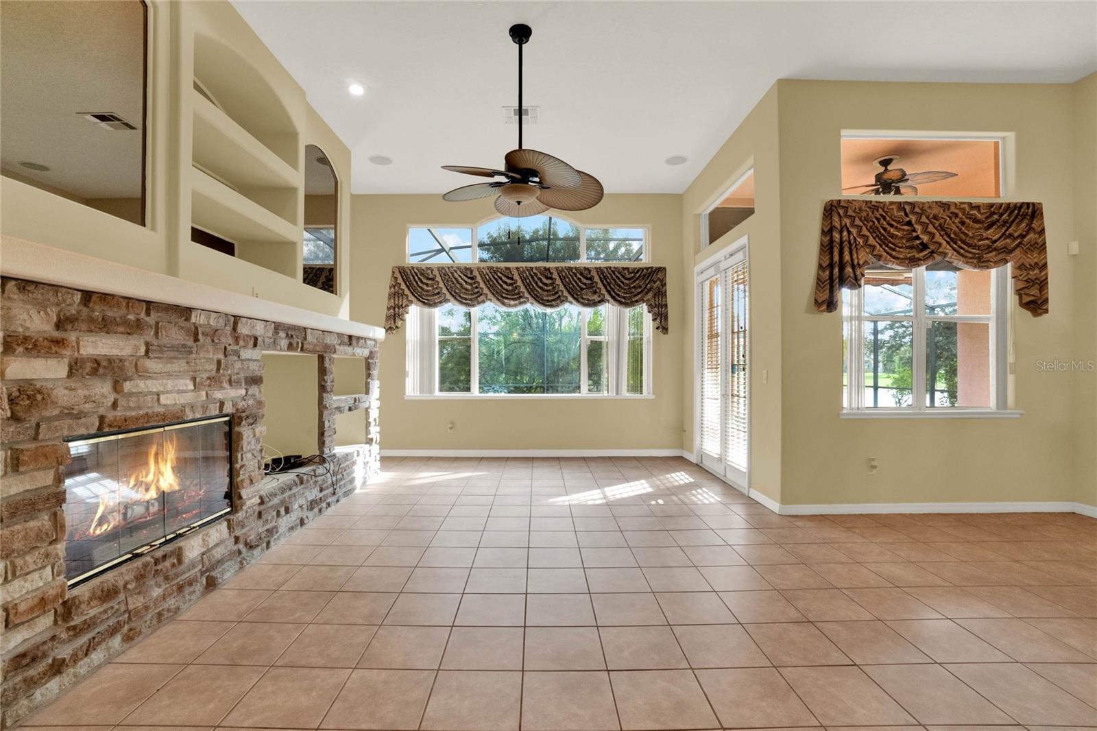 2108 DRIVE WAY, KISSIMMEE, FL, 34746
