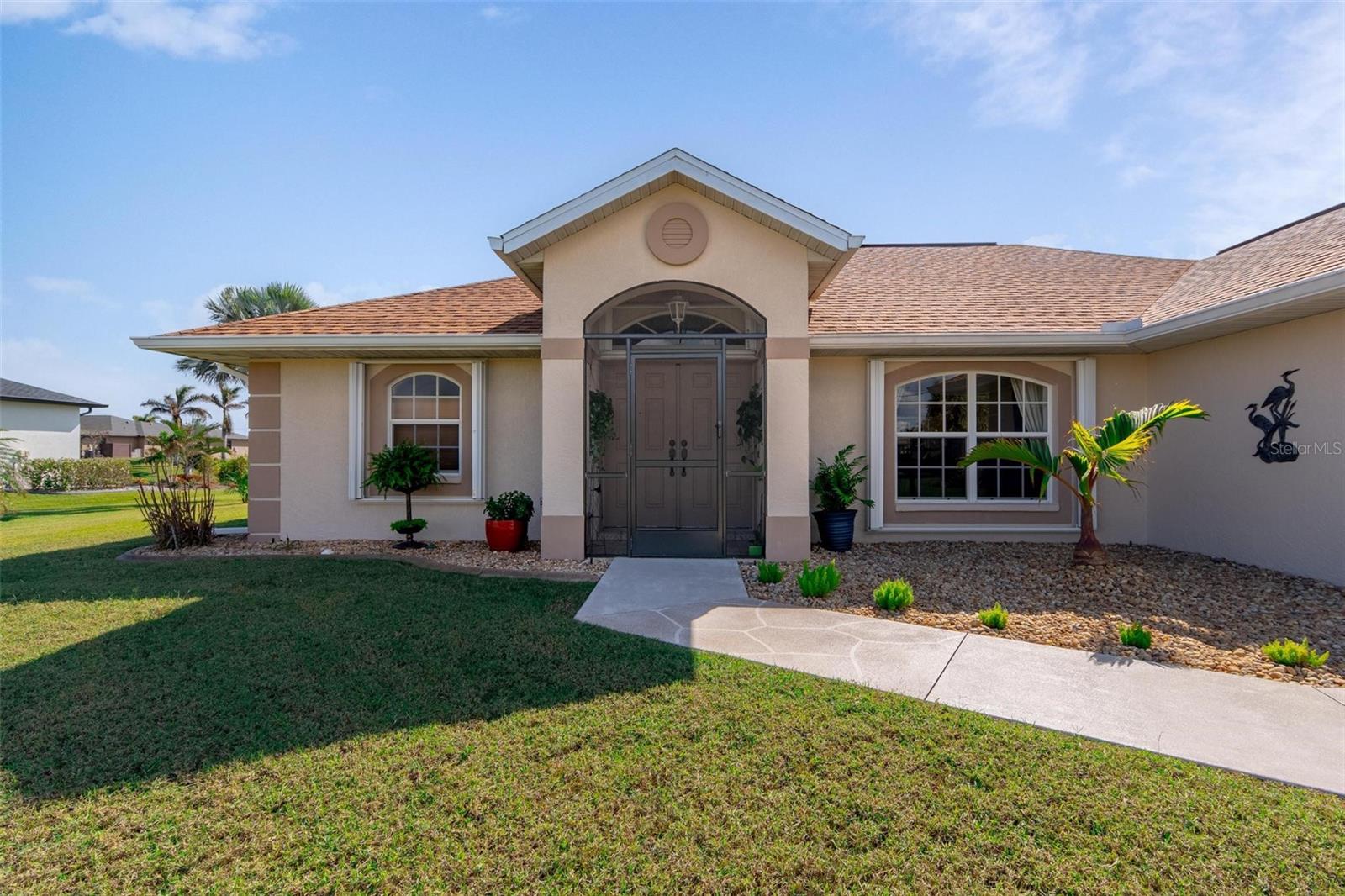 92 WHITE MARSH LN, ROTONDA WEST, FL, 33947