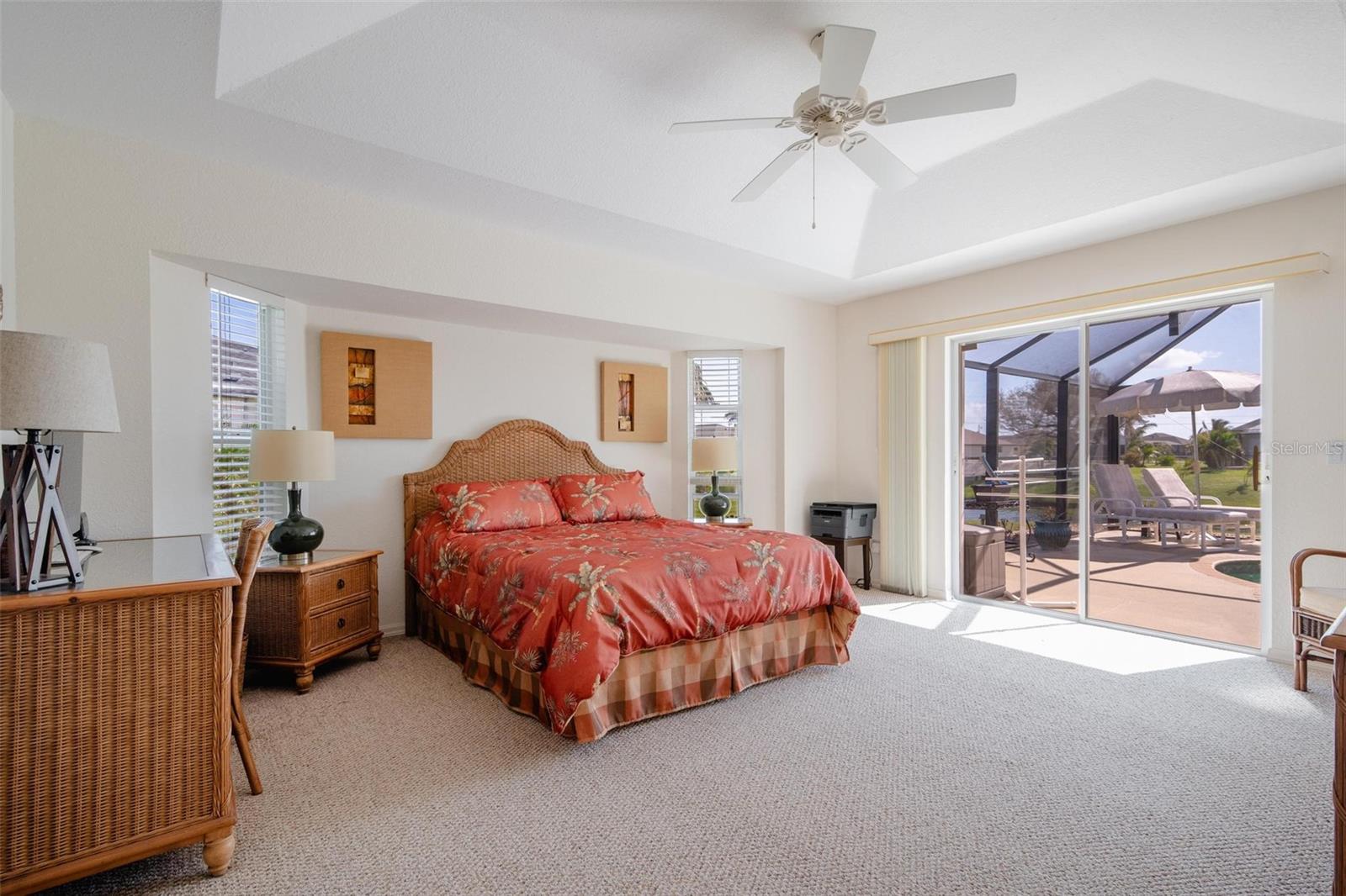 92 WHITE MARSH LN, ROTONDA WEST, FL, 33947