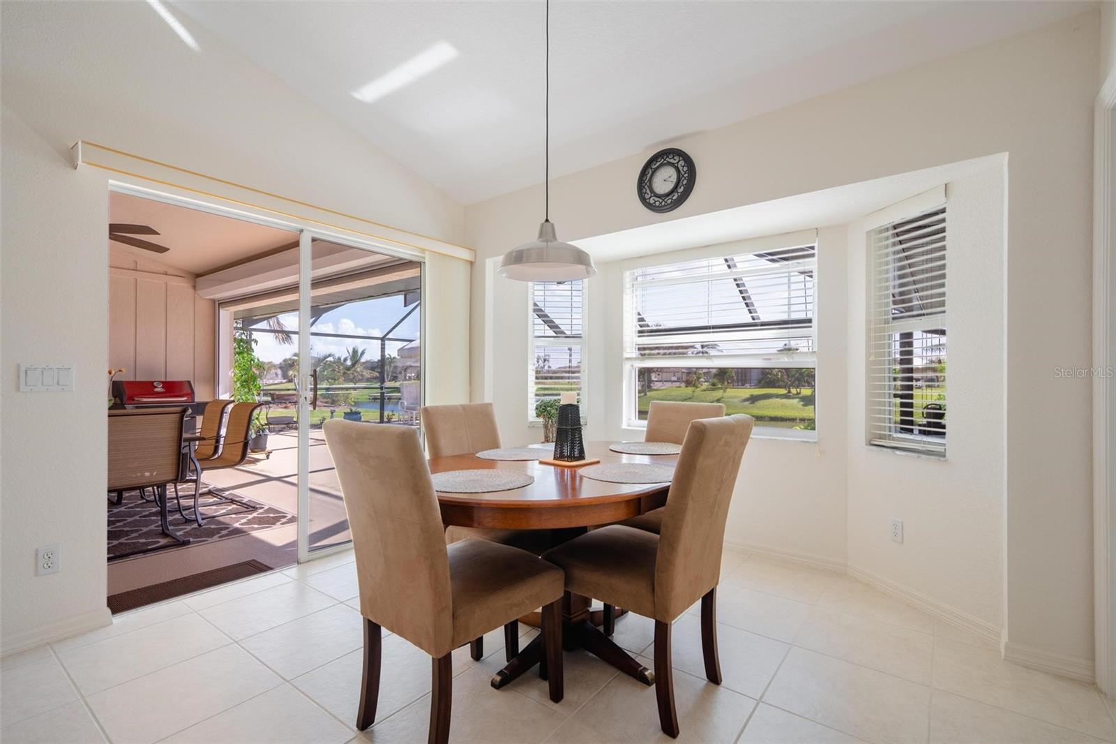 92 WHITE MARSH LN, ROTONDA WEST, FL, 33947