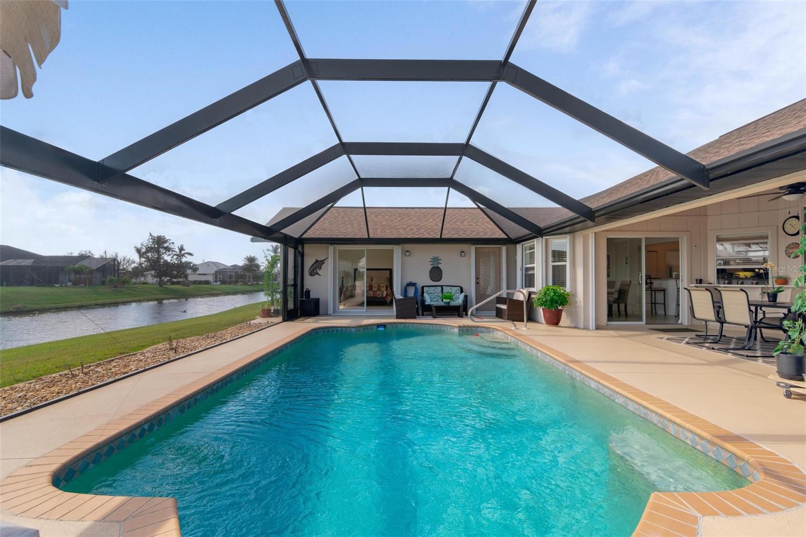 92 WHITE MARSH LN, ROTONDA WEST, FL, 33947