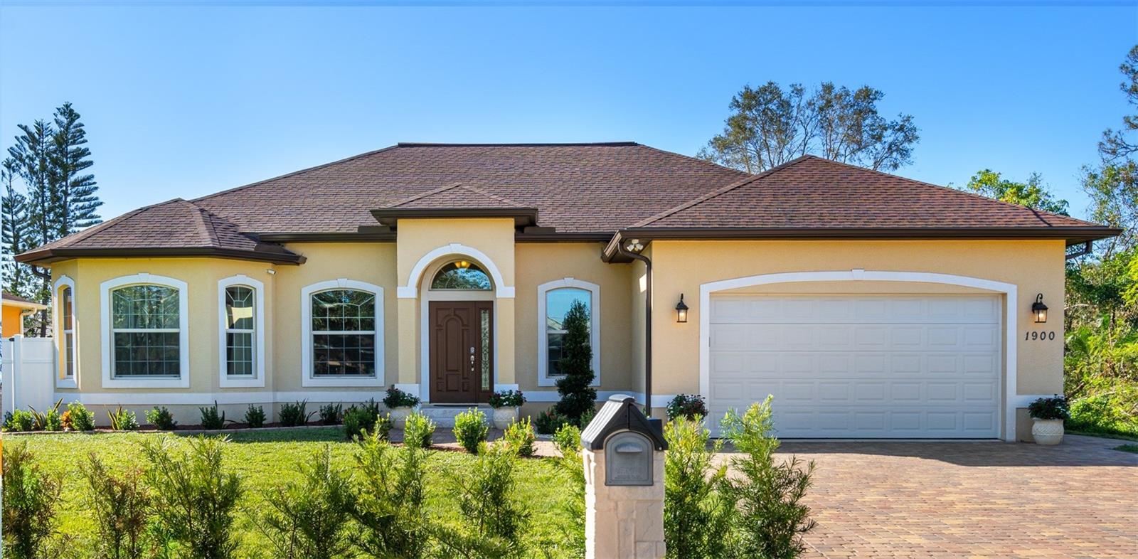 1900 COLLEEN ST, SARASOTA, FL, 34231