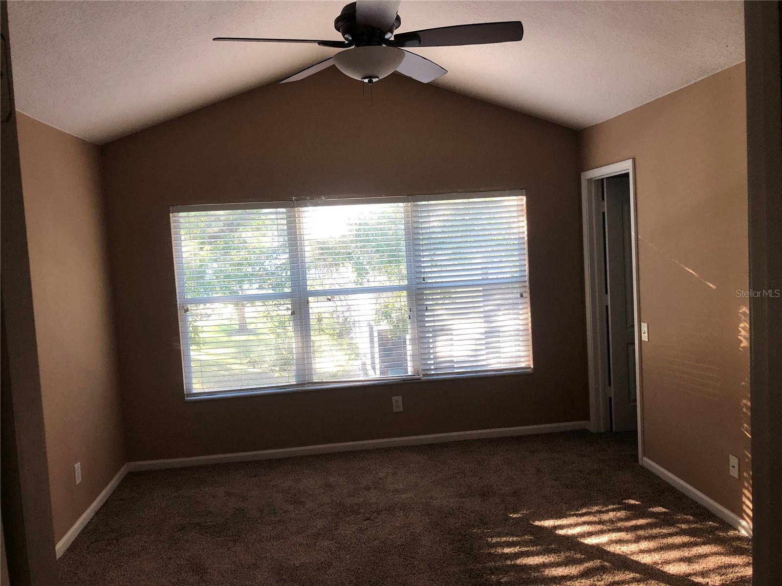 8456 SANDY BEACH ST, TAMPA, FL, 33634