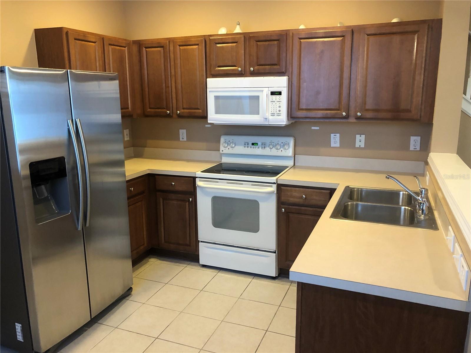 8456 SANDY BEACH ST, TAMPA, FL, 33634