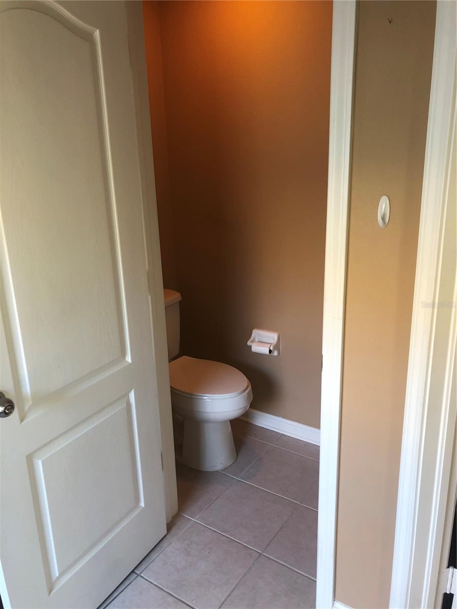 8456 SANDY BEACH ST, TAMPA, FL, 33634