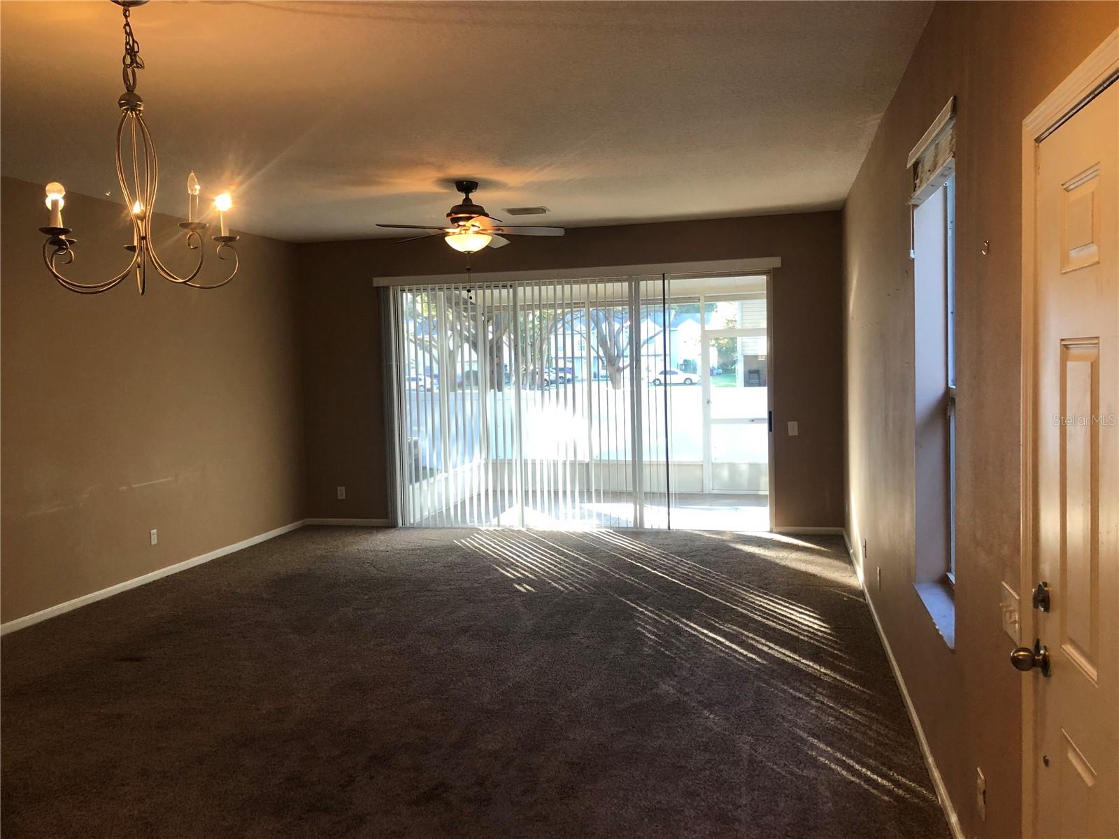 8456 SANDY BEACH ST, TAMPA, FL, 33634