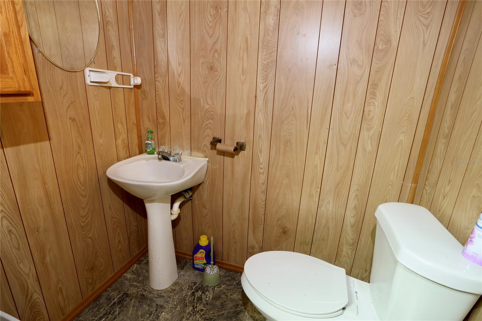 240 S 1ST ST, LAKE WALES, FL, 33853