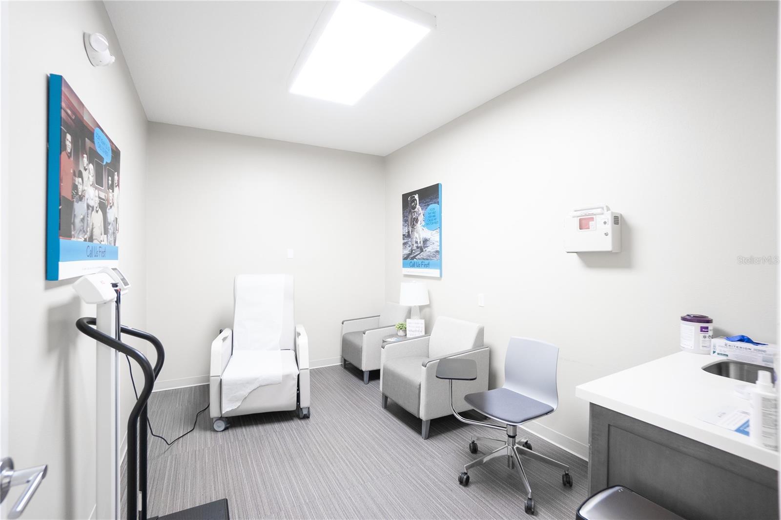 37814 MEDICAL ARTS CT #37814, ZEPHYRHILLS, FL, 33541