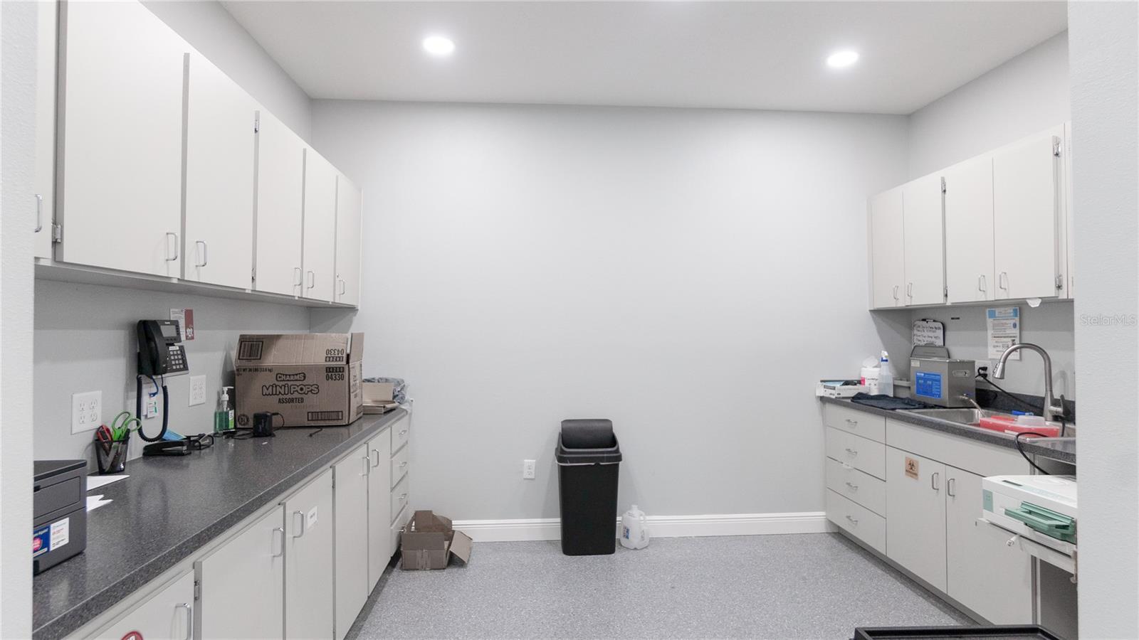 37814 MEDICAL ARTS CT #37814, ZEPHYRHILLS, FL, 33541