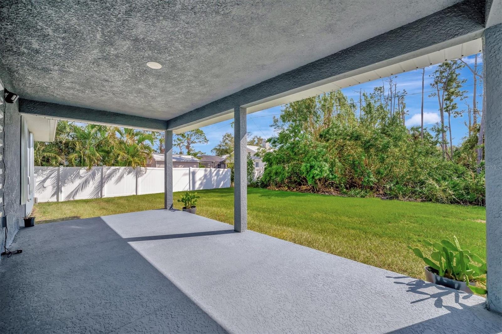 18439 ELGIN AVE, PORT CHARLOTTE, FL, 33948