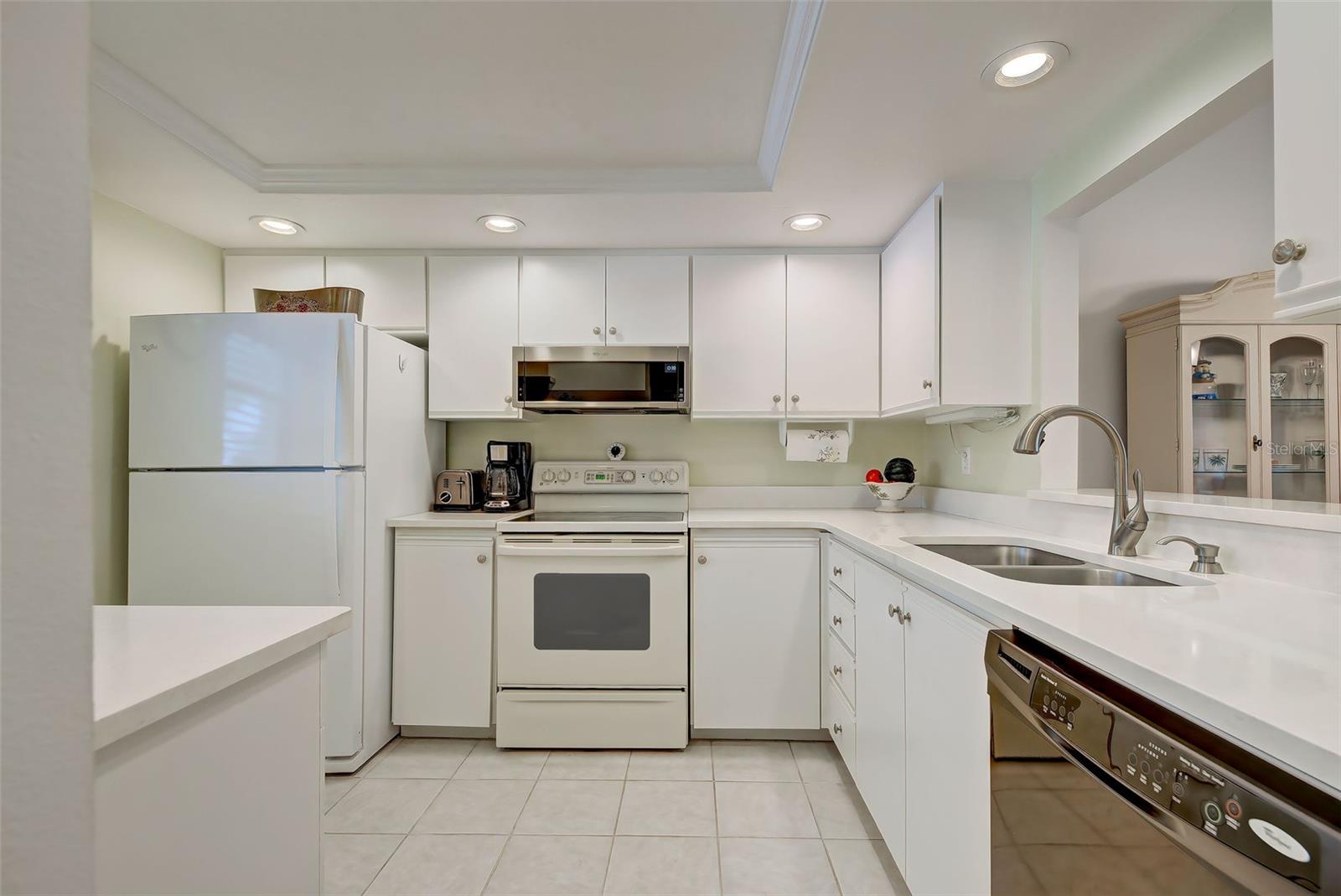 1100 CAPRI ISLES BLVD #324, VENICE, FL, 34292