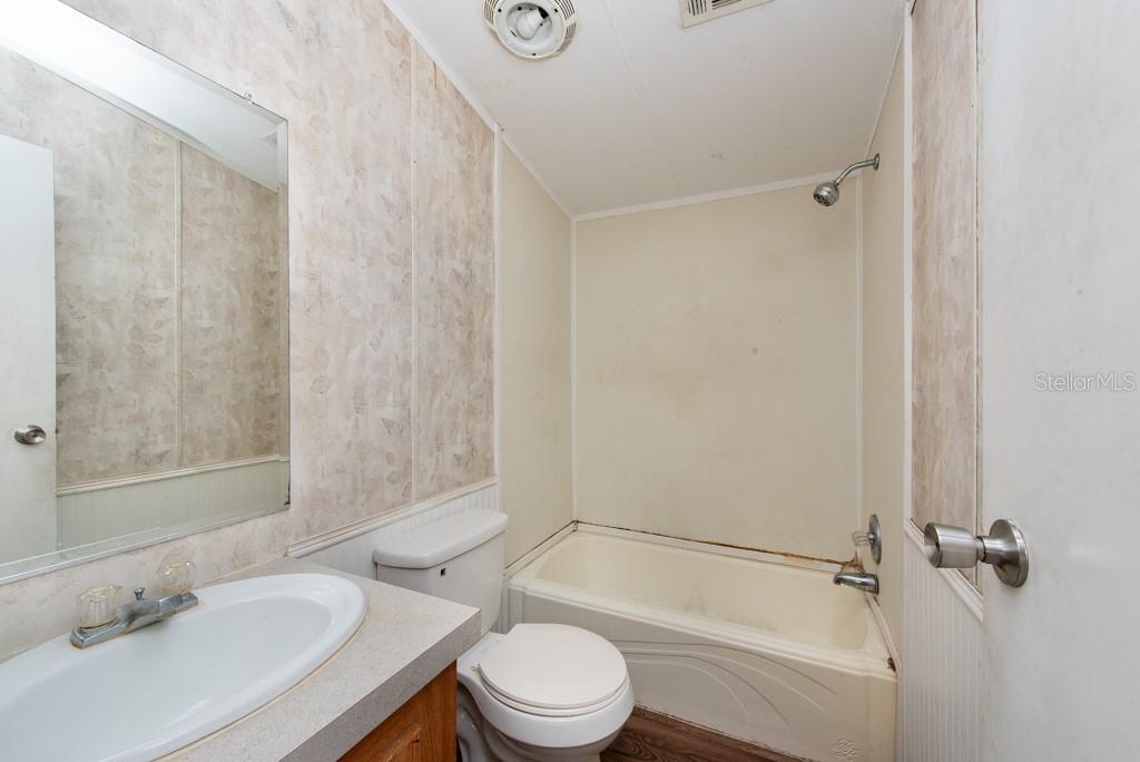 38029 LEONDIAS DR, ZEPHYRHILLS, FL, 33542