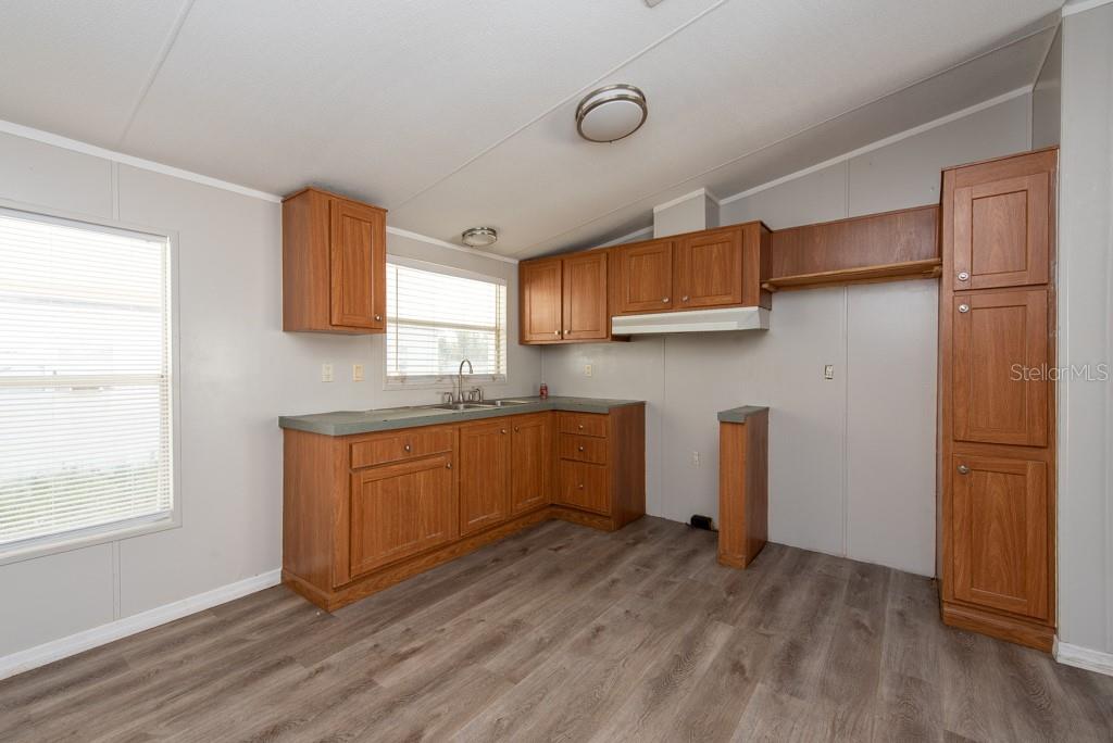 38029 LEONDIAS DR, ZEPHYRHILLS, FL, 33542