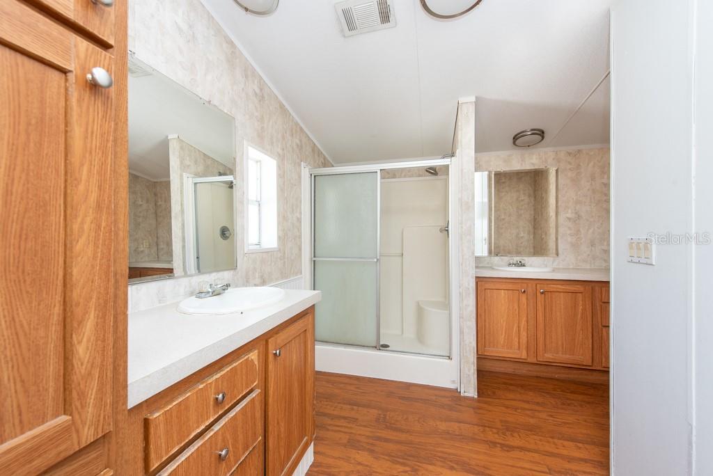 38029 LEONDIAS DR, ZEPHYRHILLS, FL, 33542