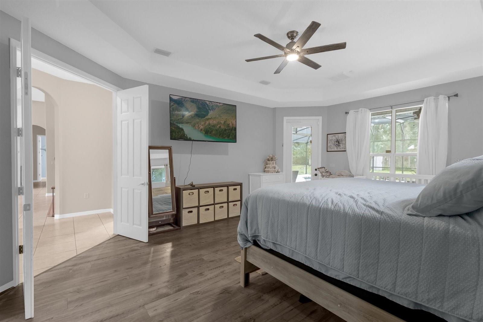 1916 S FARM RD, DELAND, FL, 32720