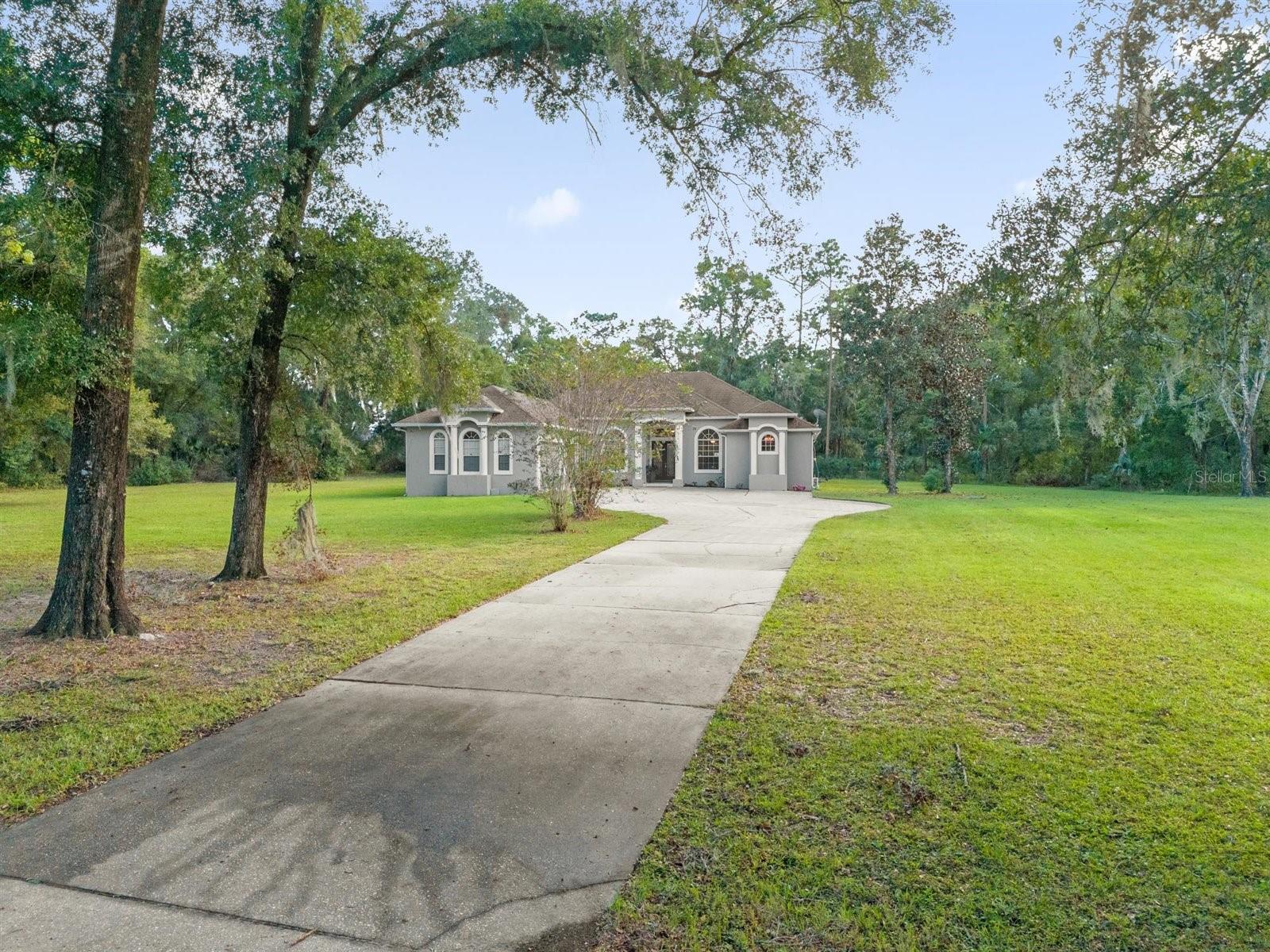 1916 S FARM RD, DELAND, FL, 32720