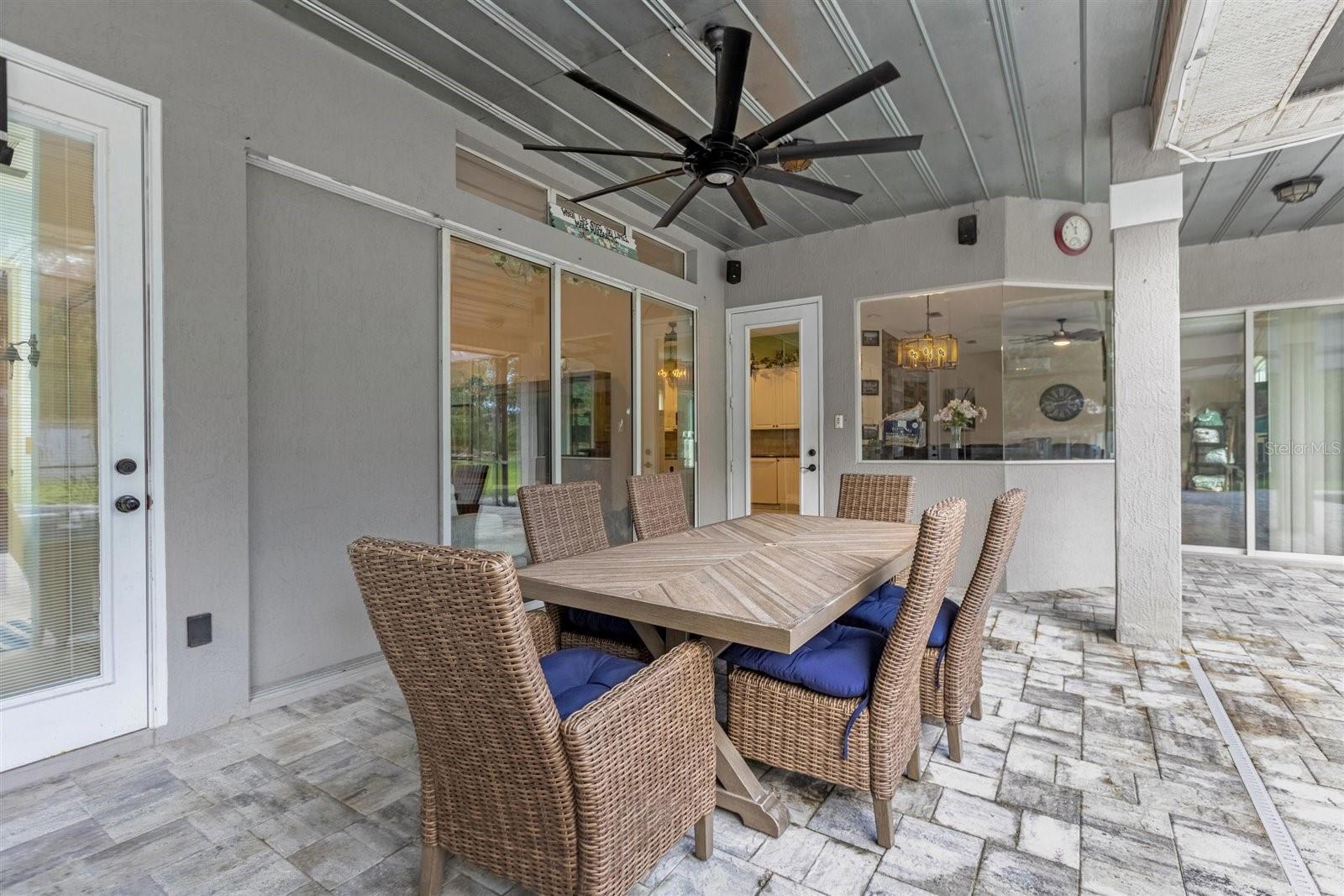 1916 S FARM RD, DELAND, FL, 32720
