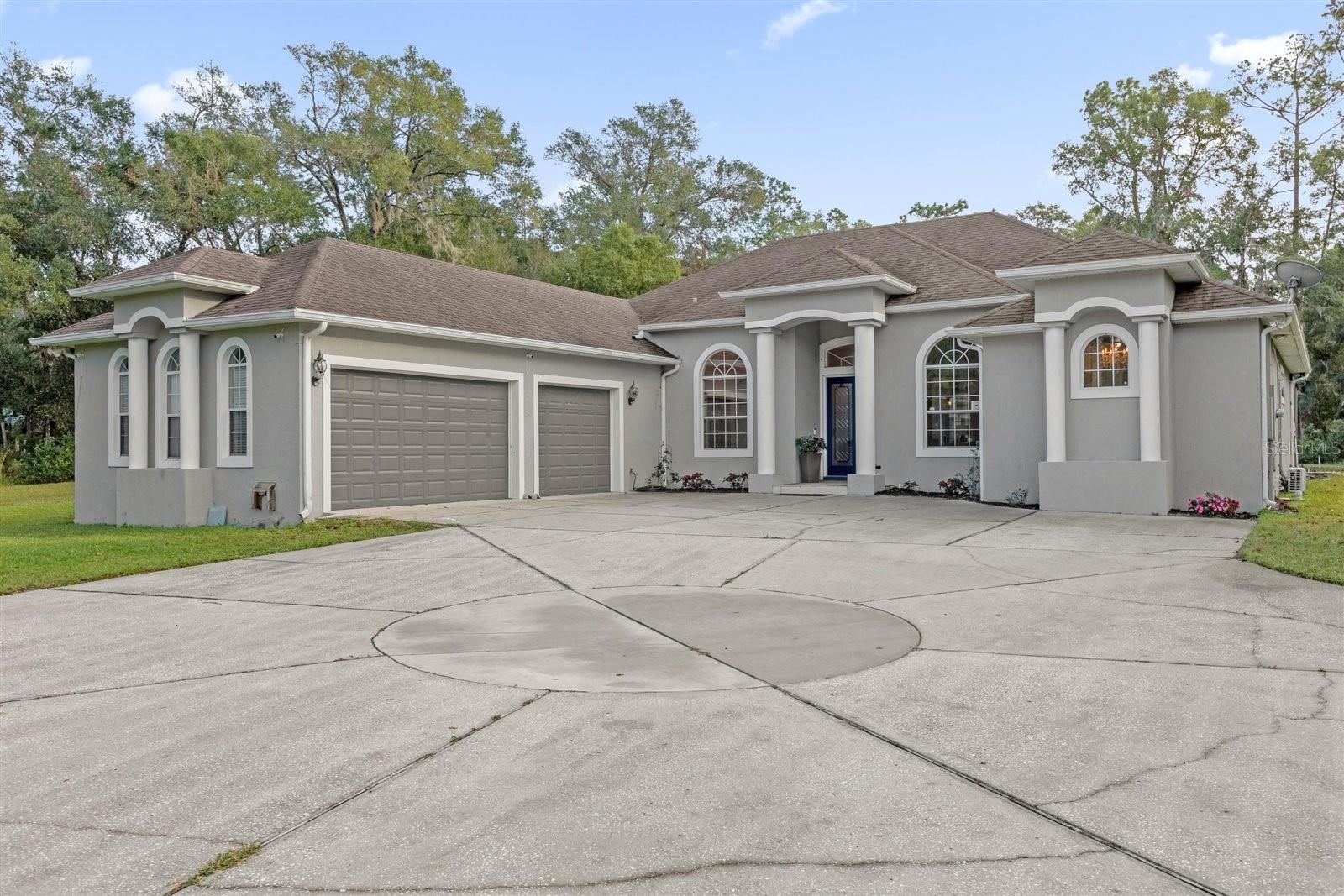 1916 S FARM RD, DELAND, FL, 32720
