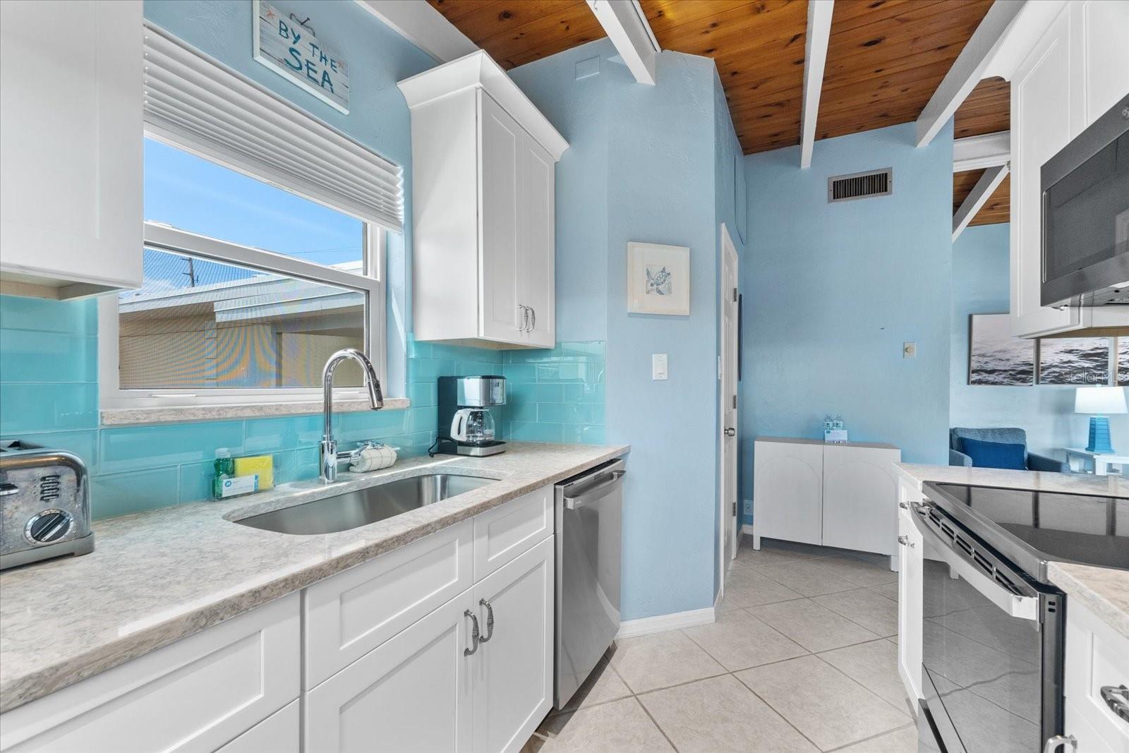 6006 MIDNIGHT PASS RD #8, SARASOTA, FL, 34242