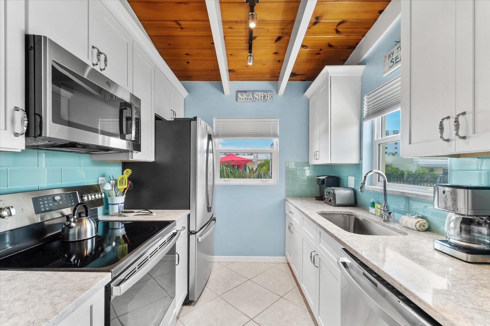 6006 MIDNIGHT PASS RD #8, SARASOTA, FL, 34242