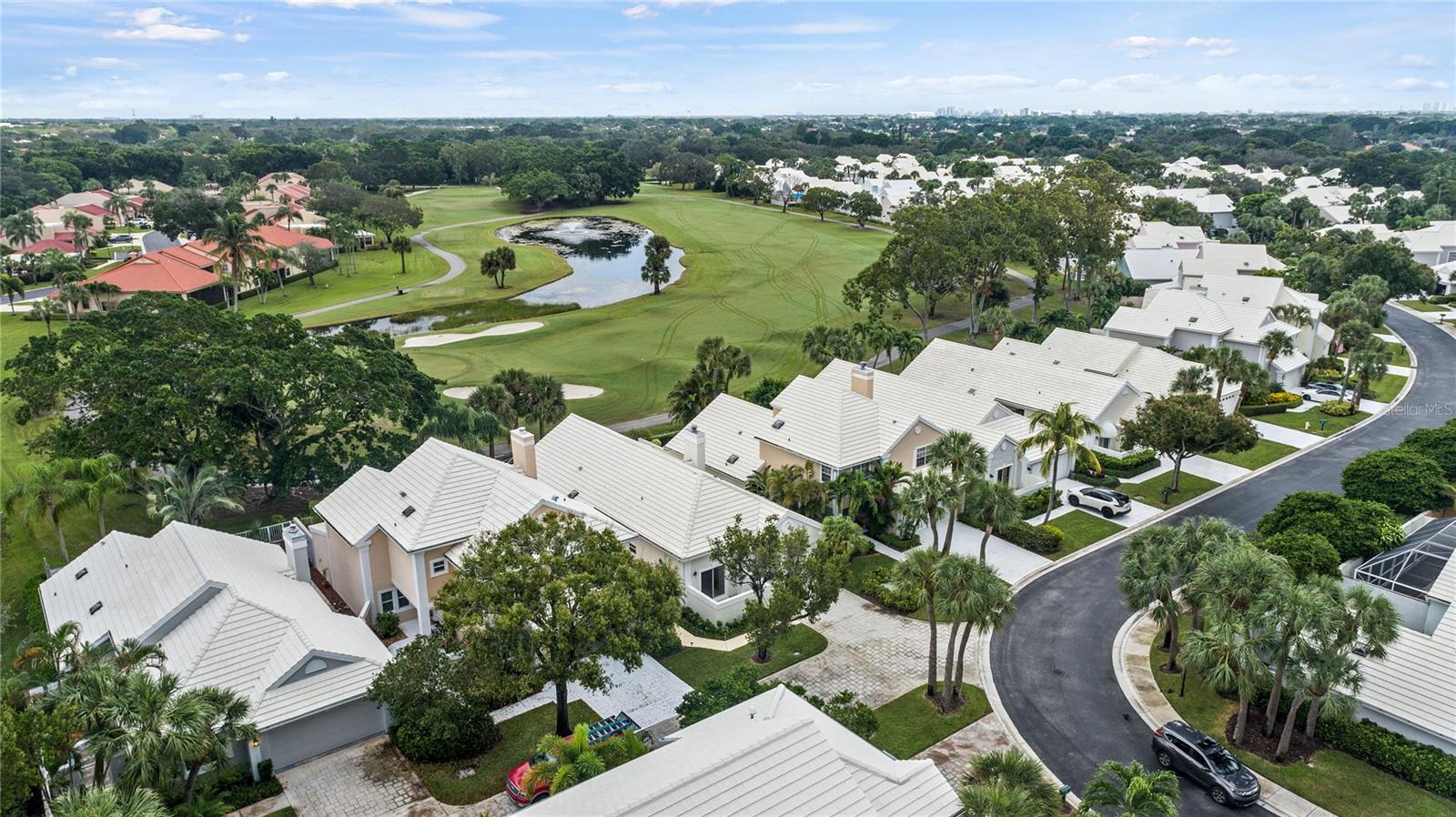 6 WINDSOR LN, PALM BEACH GARDENS, FL, 33418