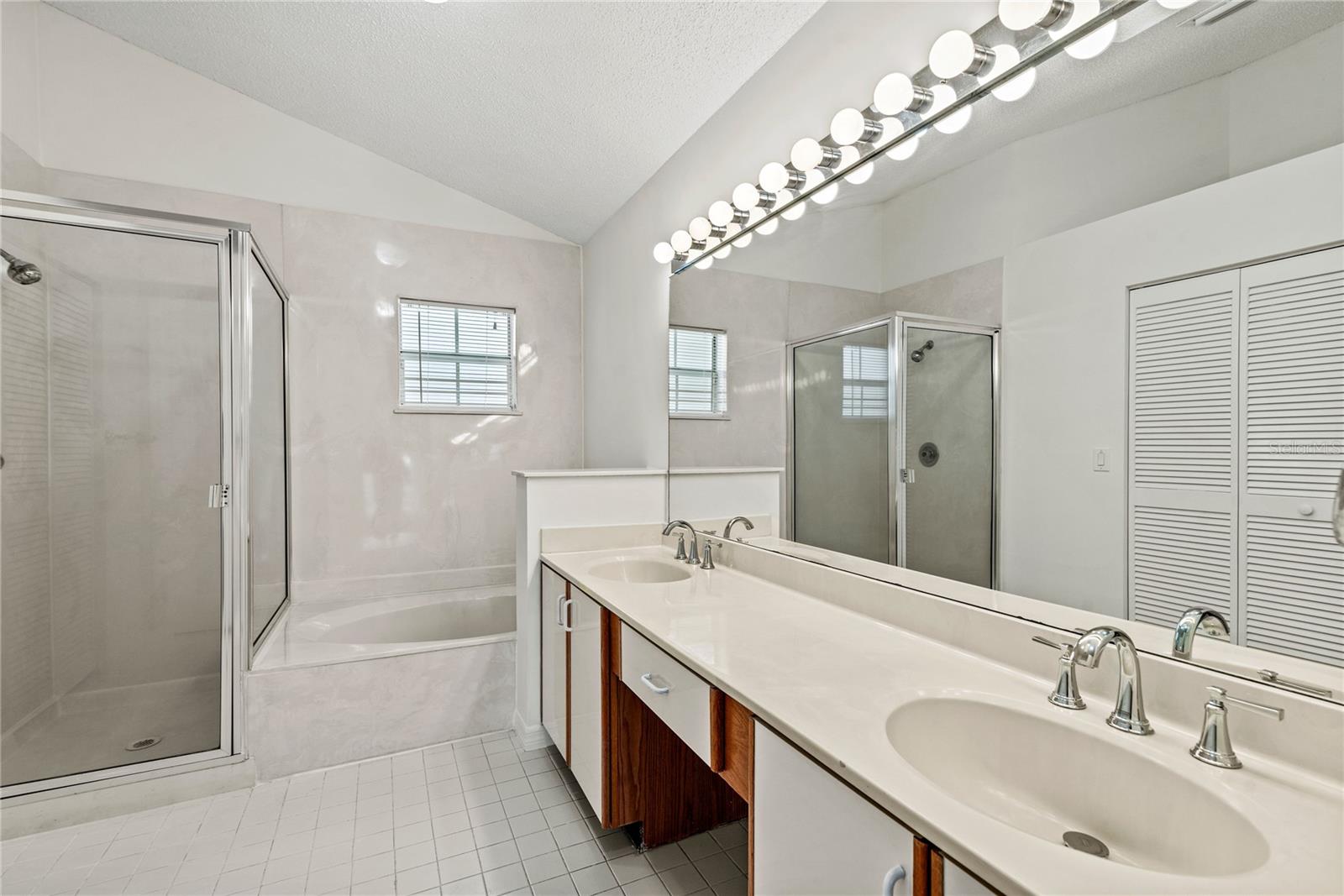 6 WINDSOR LN, PALM BEACH GARDENS, FL, 33418