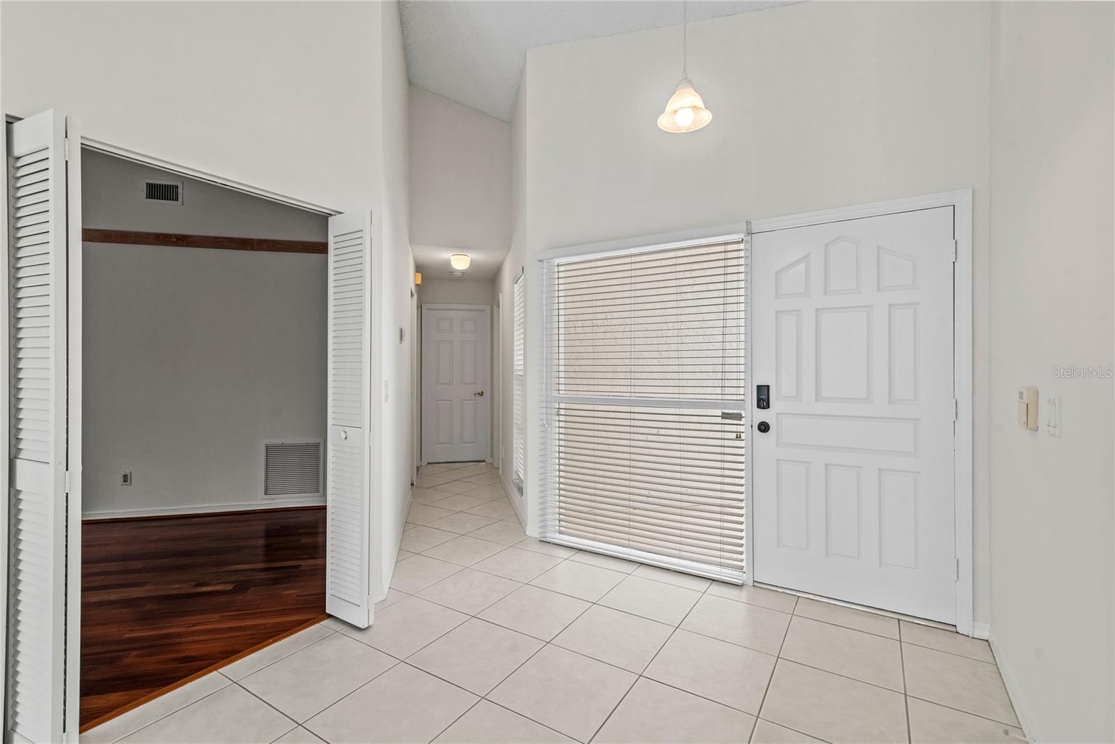 6 WINDSOR LN, PALM BEACH GARDENS, FL, 33418