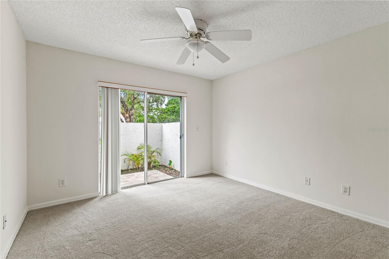 6 WINDSOR LN, PALM BEACH GARDENS, FL, 33418