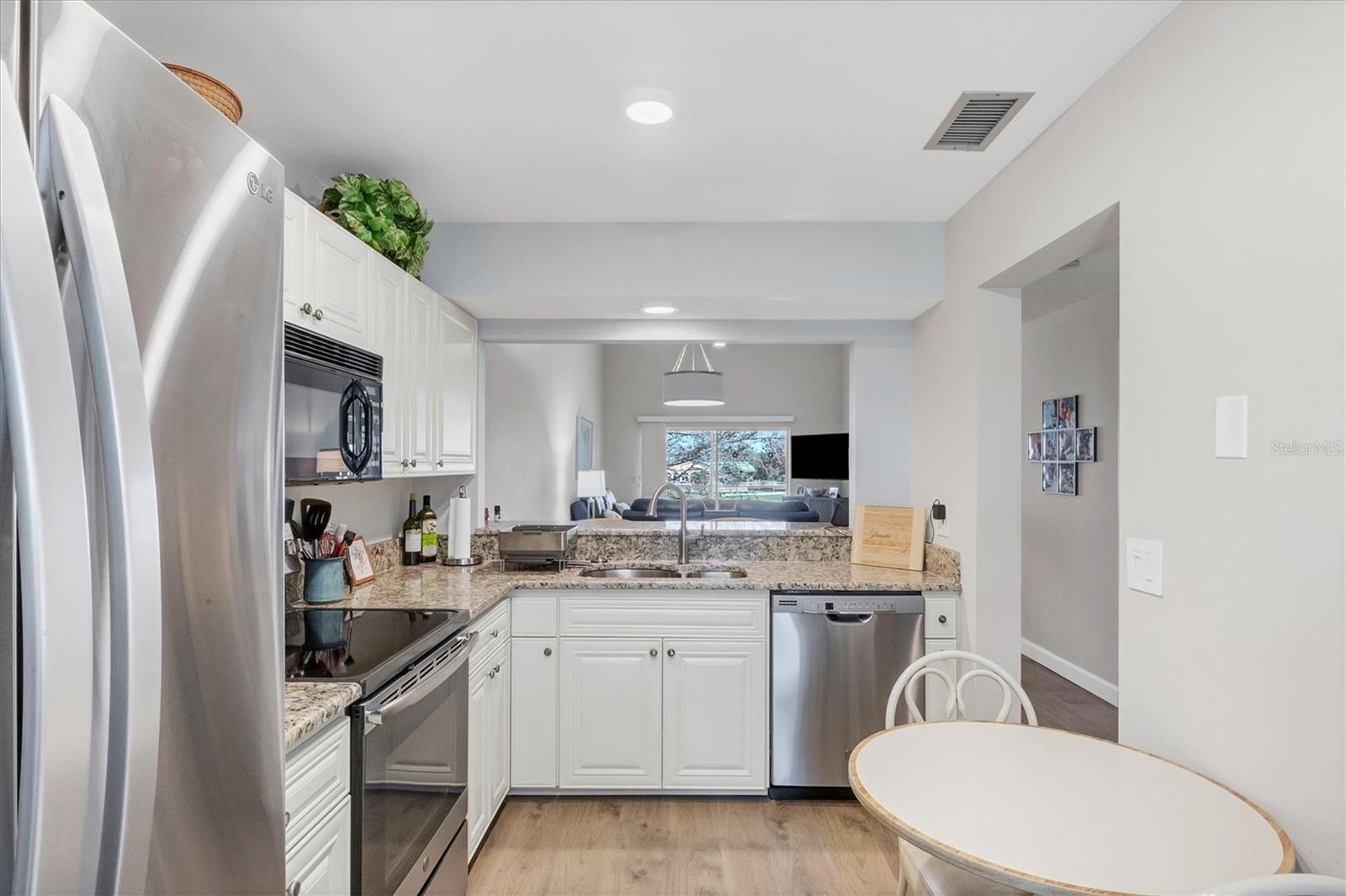 766 VILLAGE CIR #225, VENICE, FL, 34292