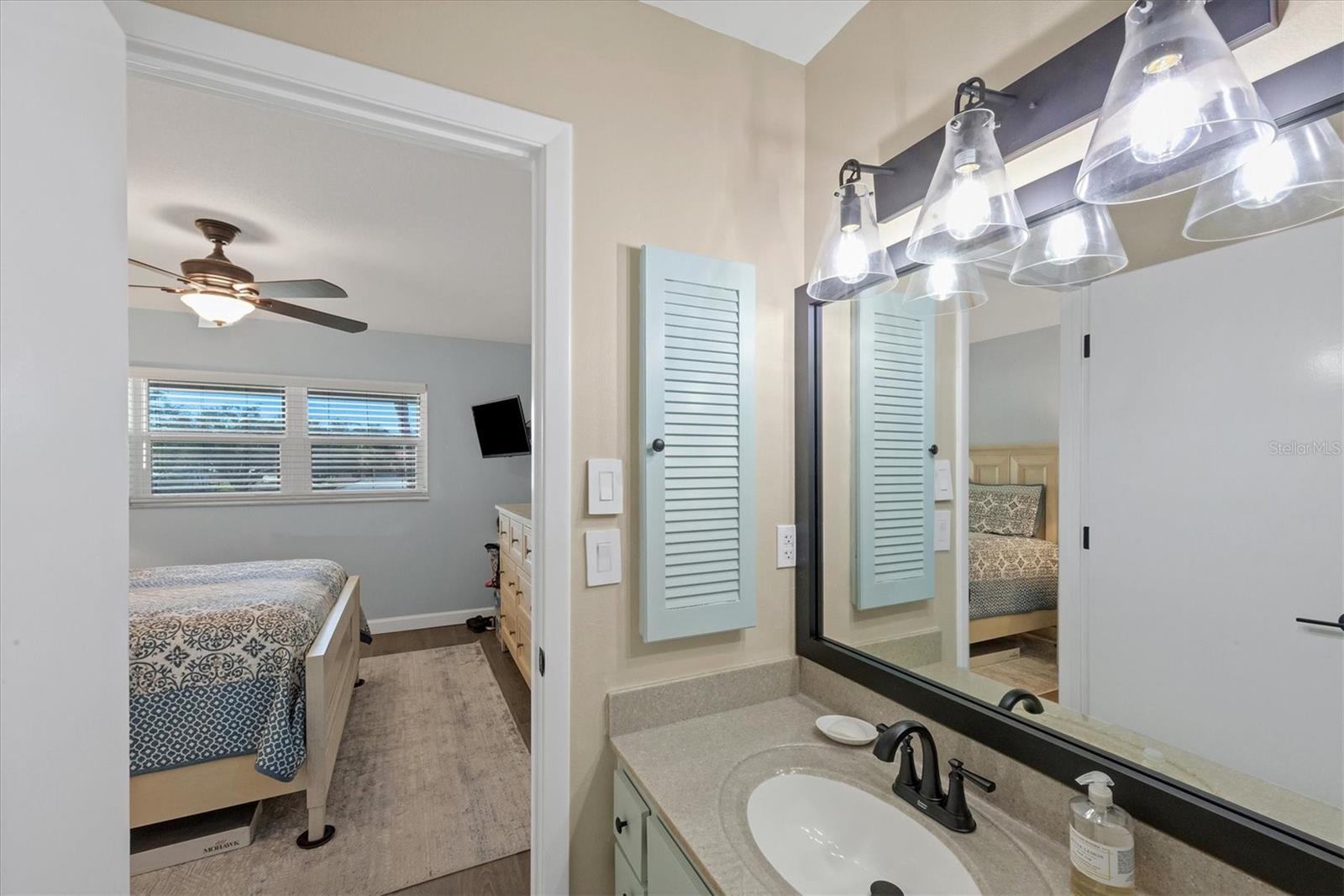 766 VILLAGE CIR #225, VENICE, FL, 34292
