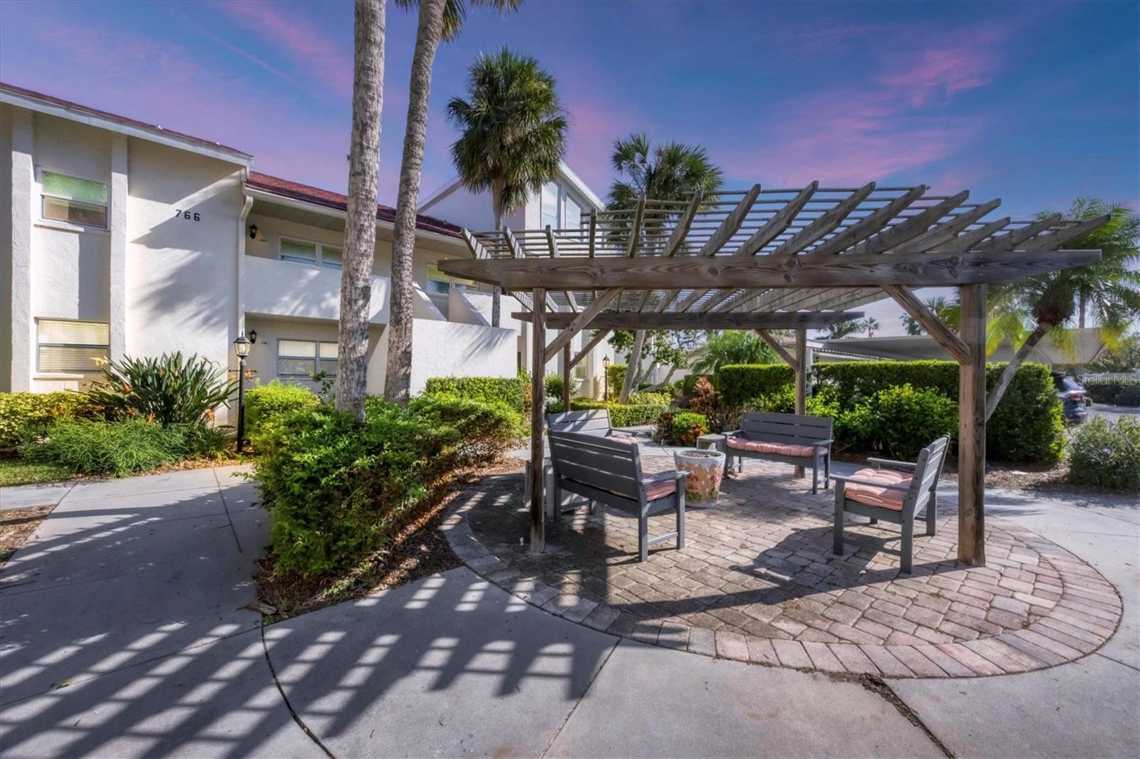 766 VILLAGE CIR #225, VENICE, FL, 34292
