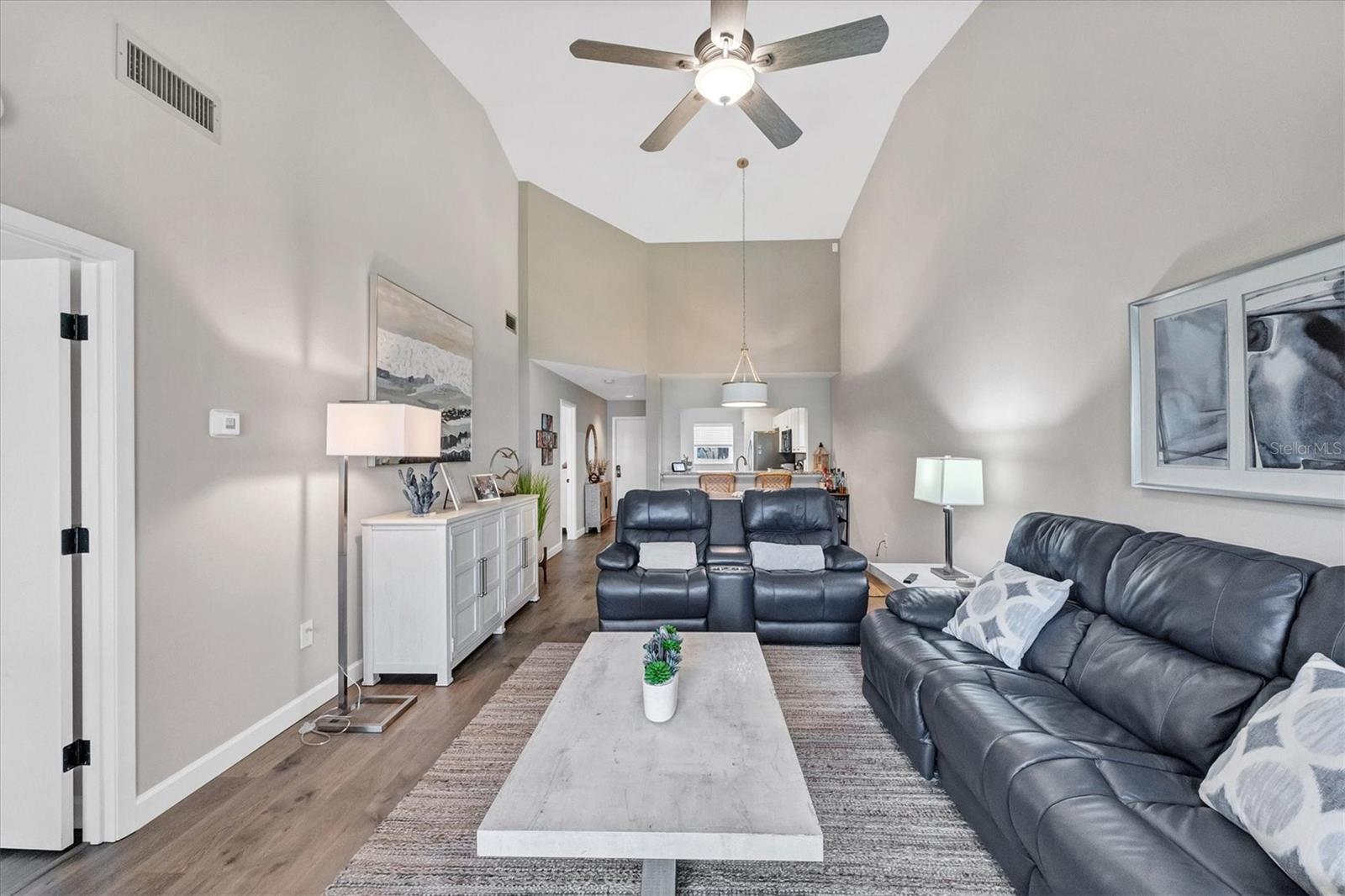 766 VILLAGE CIR #225, VENICE, FL, 34292