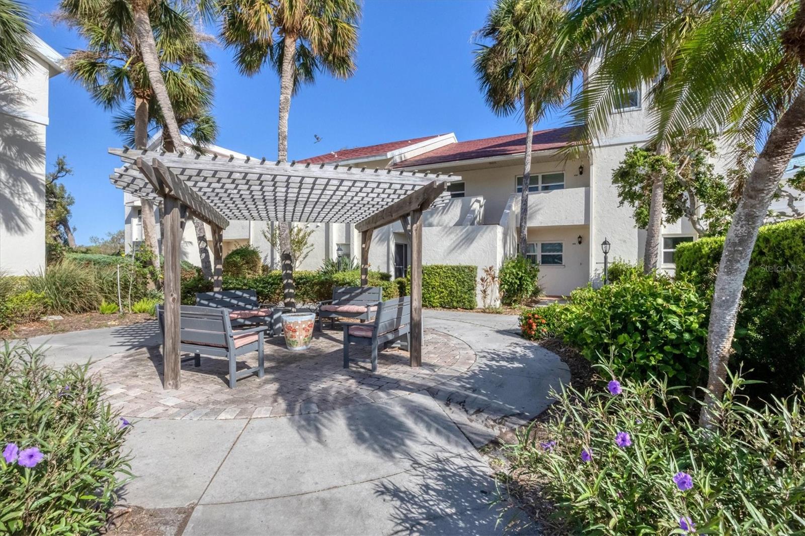 766 VILLAGE CIR #225, VENICE, FL, 34292
