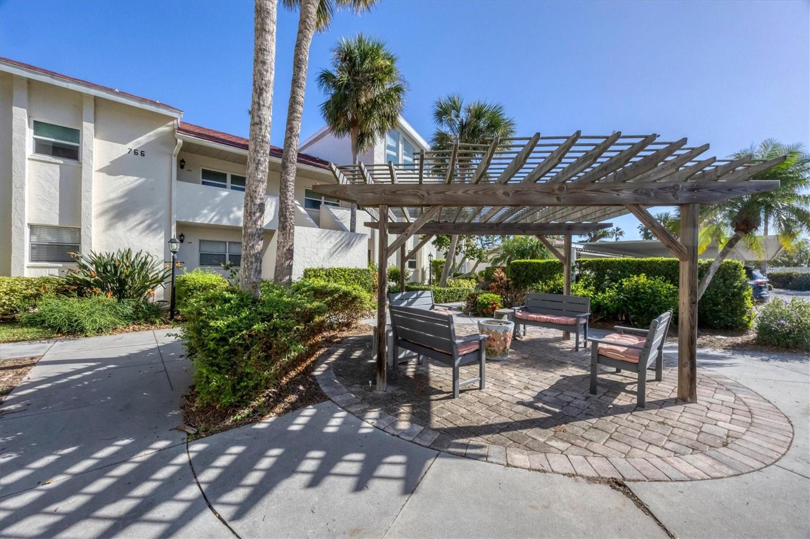 766 VILLAGE CIR #225, VENICE, FL, 34292