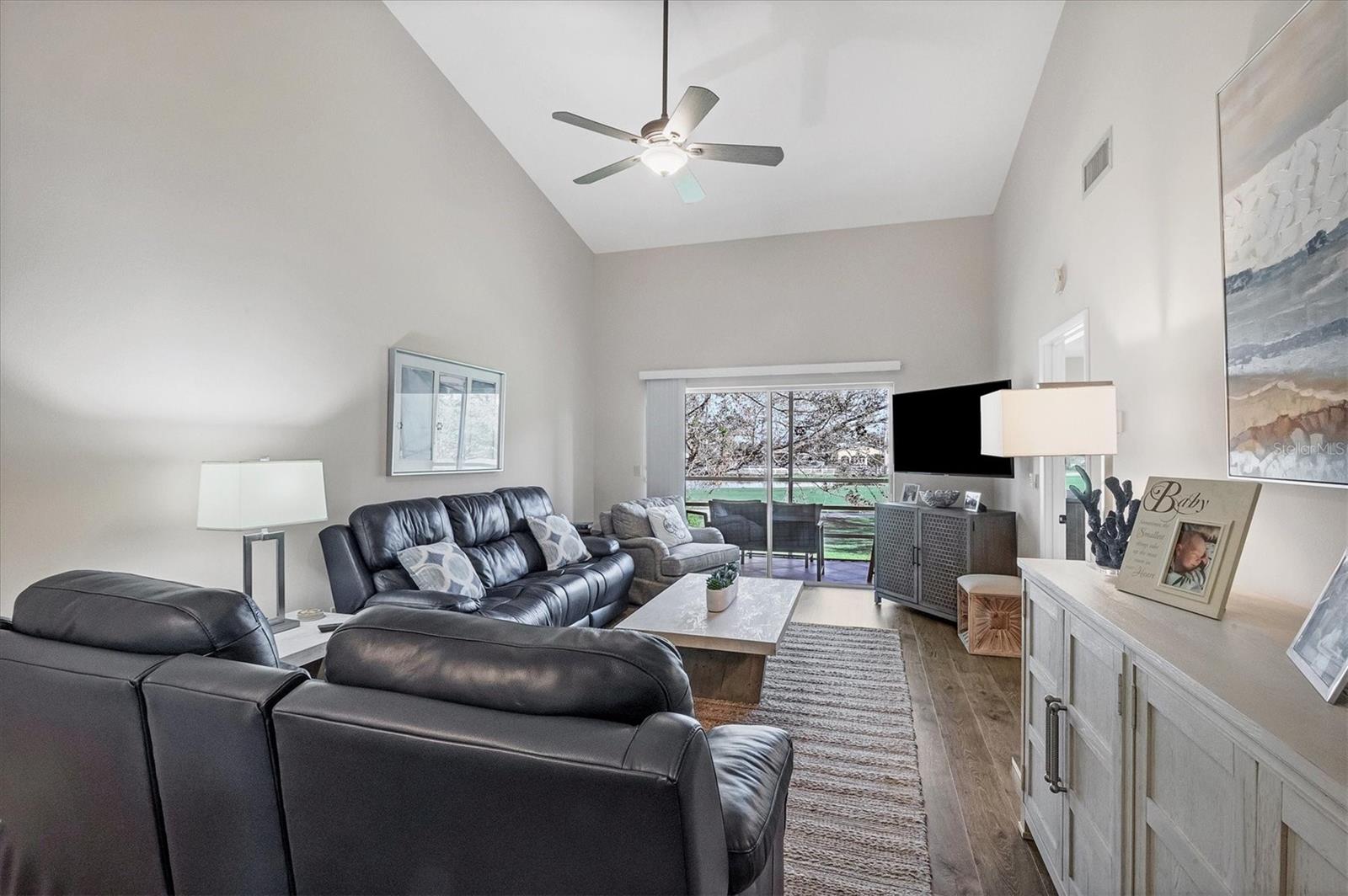 766 VILLAGE CIR #225, VENICE, FL, 34292
