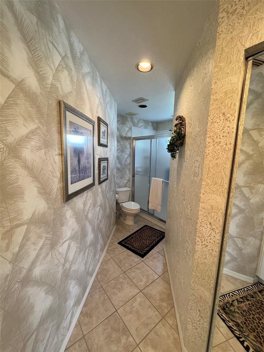 6632 PINEVIEW TER #10-201, BRADENTON, FL, 34203