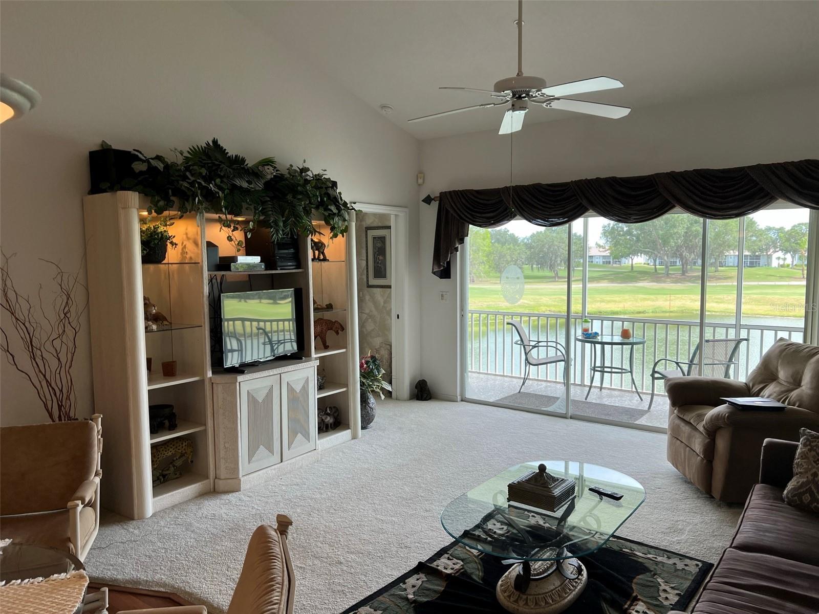 6632 PINEVIEW TER #10-201, BRADENTON, FL, 34203