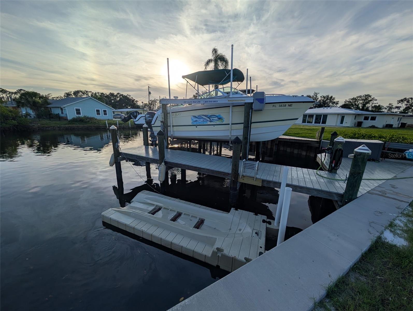 511 DONA DR, NOKOMIS, FL, 34275